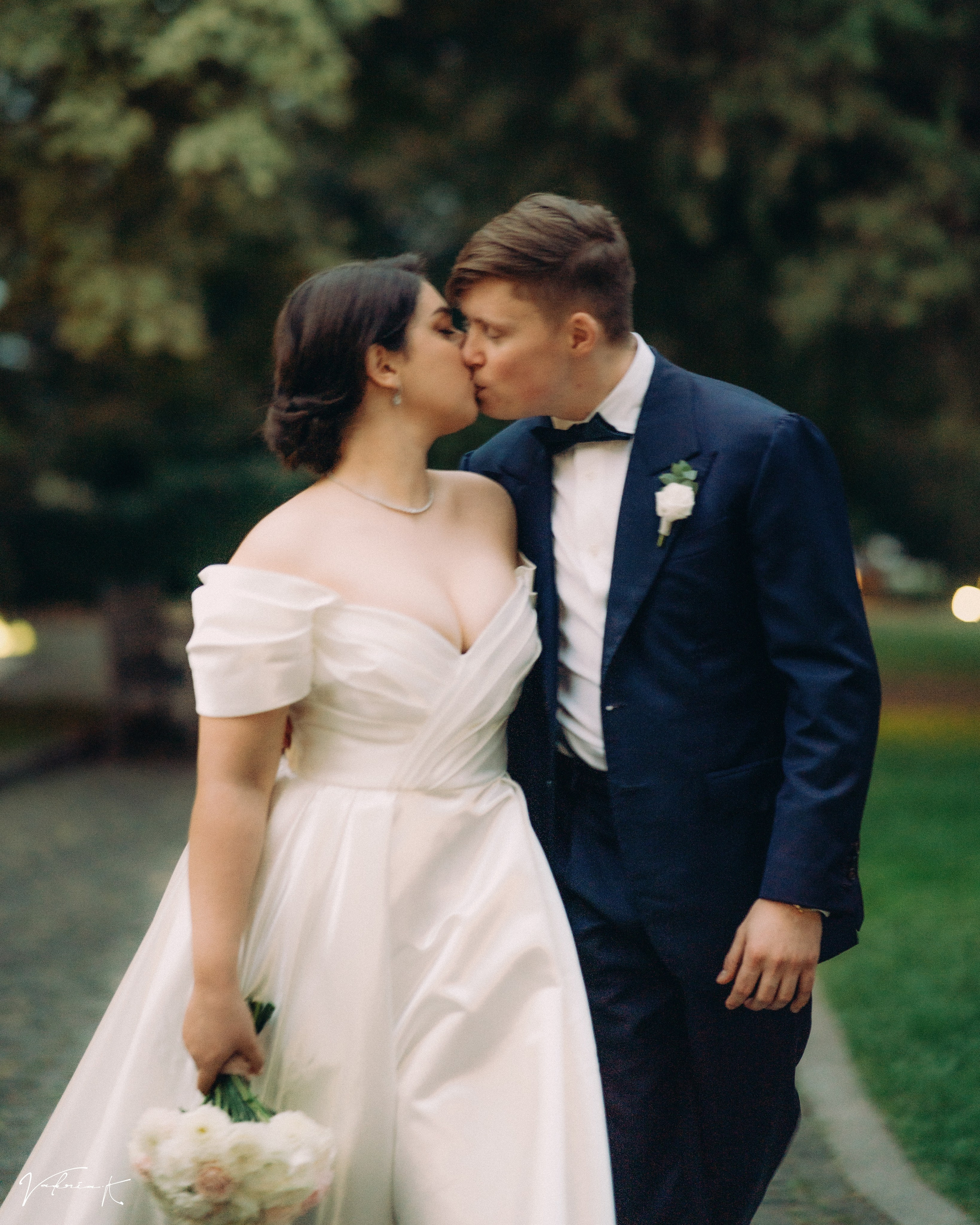 Mari. Lifestyle and wedding photographer in Dubai Valeria Kikvidze