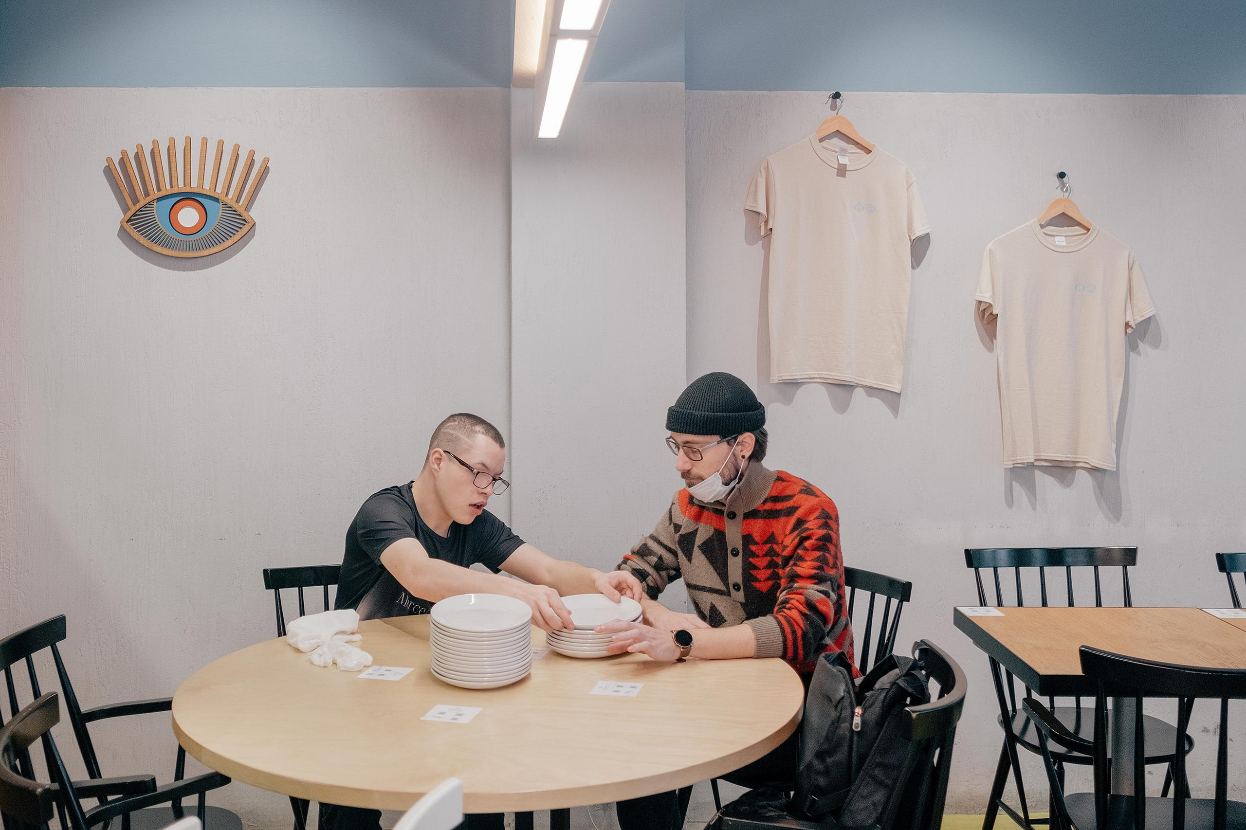 Accompanied employment for people with disabilities — for Tinkoff Journal. Photographer Anastasiya Dubrovina