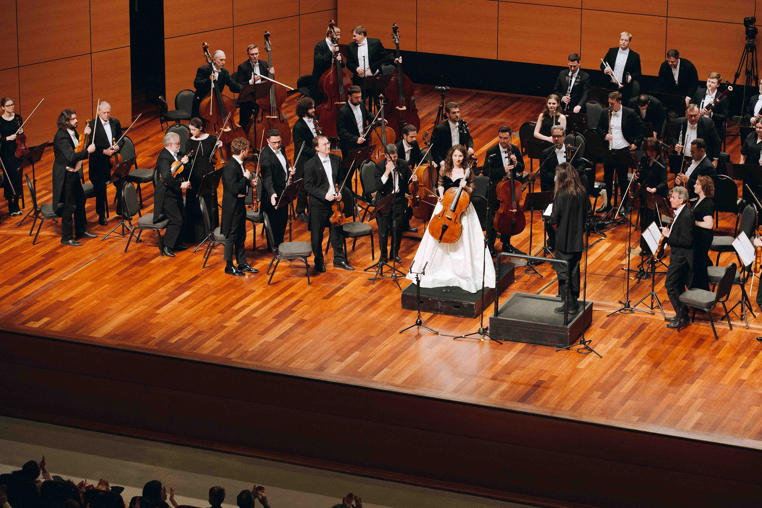 The Tchaikovsky Academic Grand Symphony Orchestra in Istanbul. Wedding&Event photographer Ismail Rzayev in Baku