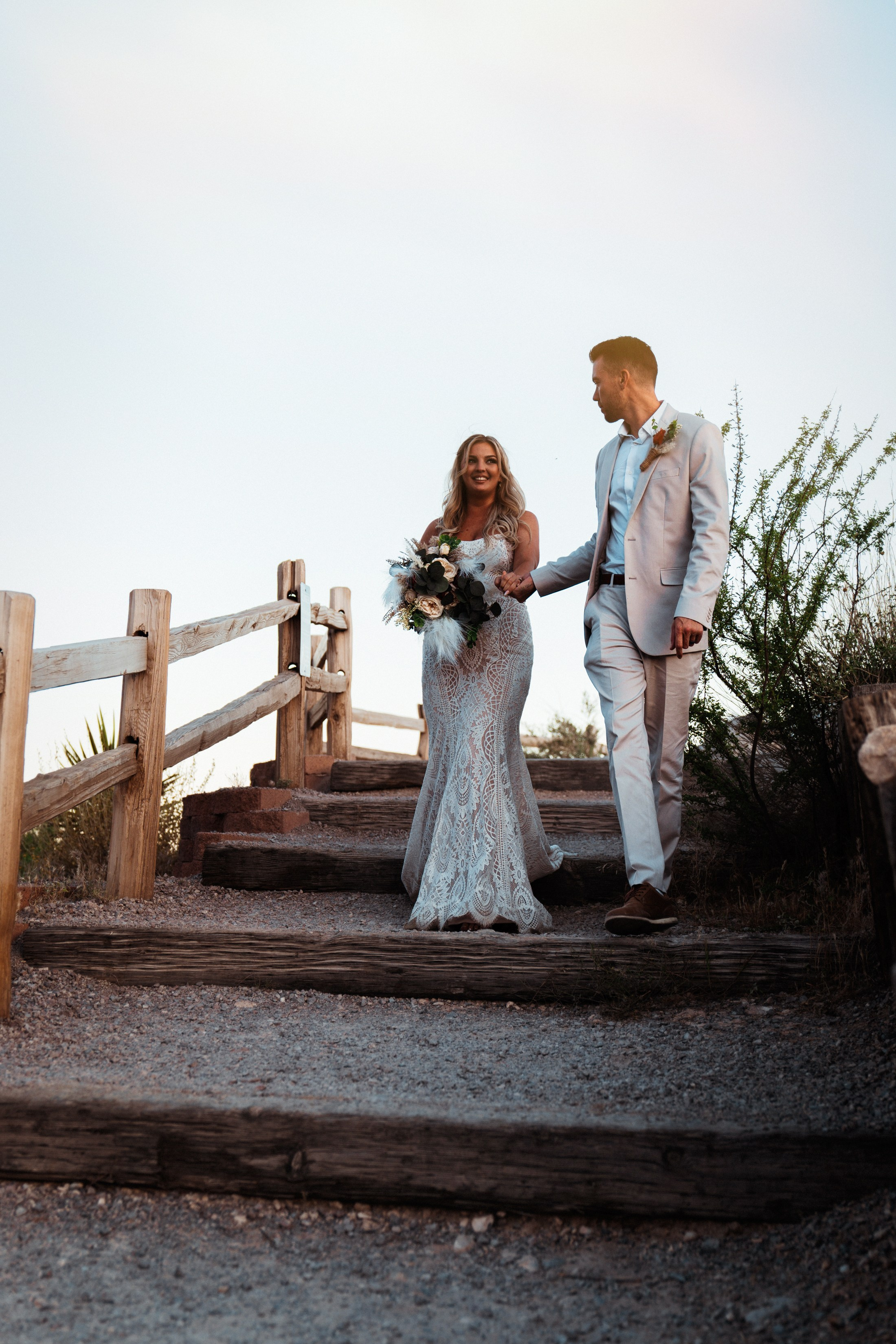 Kristin&Jerry. Wedding & elopement photographer Viktoriya Kravtsov. Las Vegas