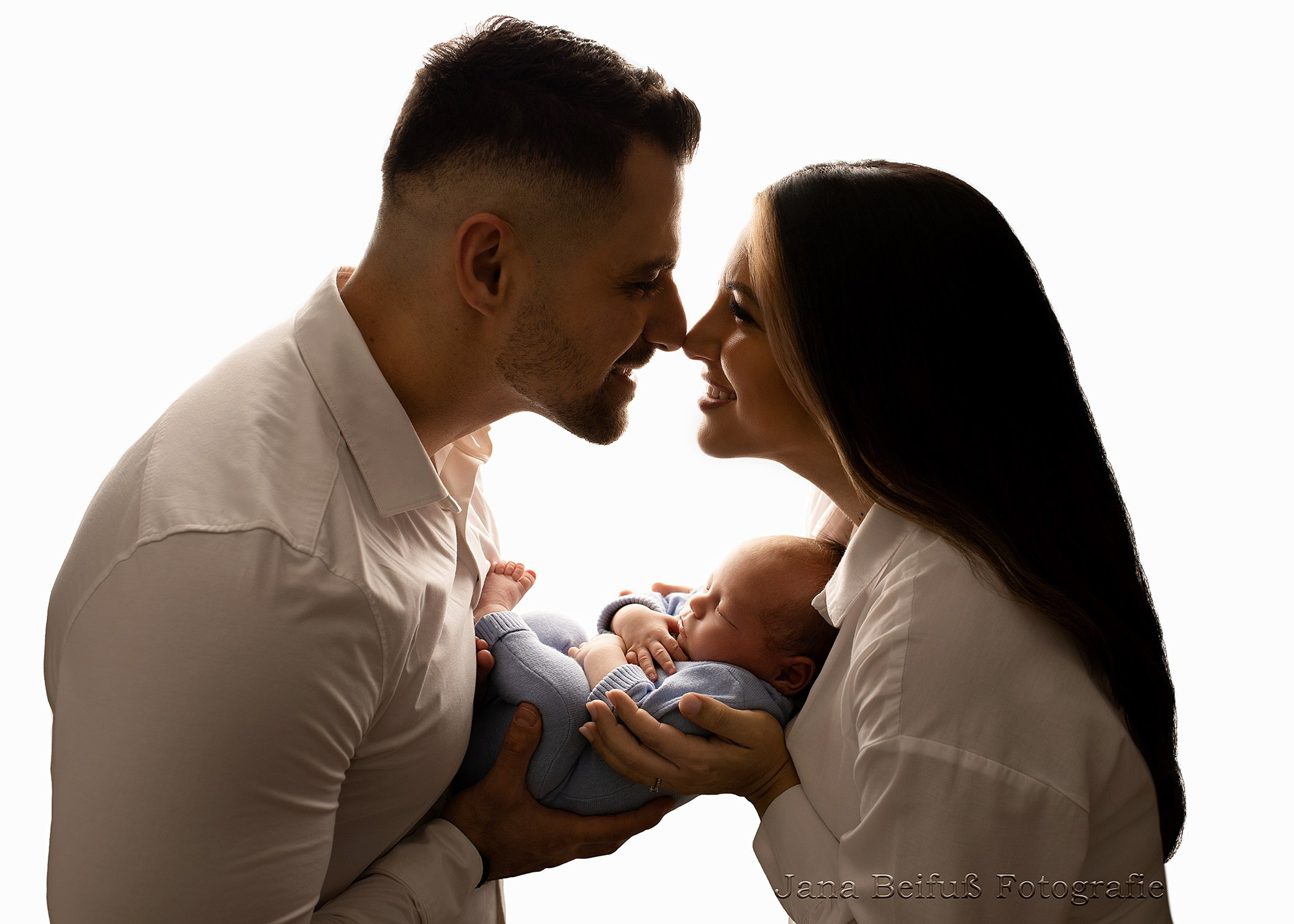 Neugeborenenshooting Weißenhorn, Neugeborenenshooting Ulm, Babyfotograf Ulm, Babyfotograf Senden, Babyfotograf Neu-Ulm, Jana Beifuß Fotografie, Familienfotos, Liebe, Geduld, Neugeborenenfotos Weißenhorn, Pfaffenhofen a. d. Roth, Gaumenspalte, Gaumenlippenspalte, Babyfotograf Vöhringen, Babyfotograf Weißenhorn, Babyfotograf Ehingen an der Donau