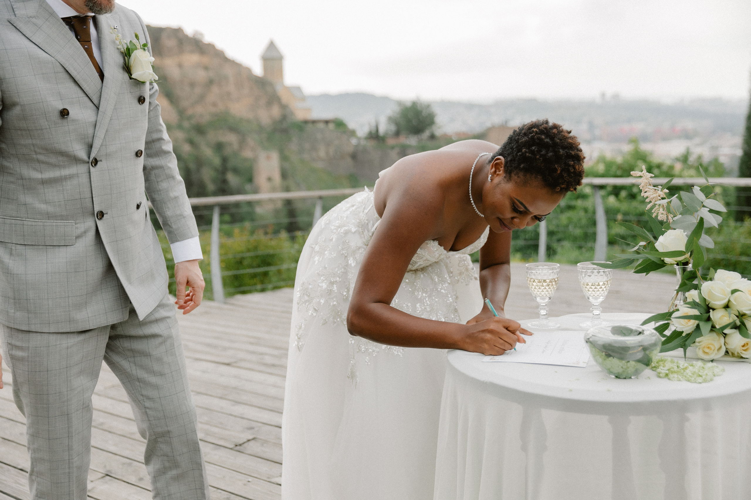 Muthoni & Christoffer. Photographer Anna Nazarenko