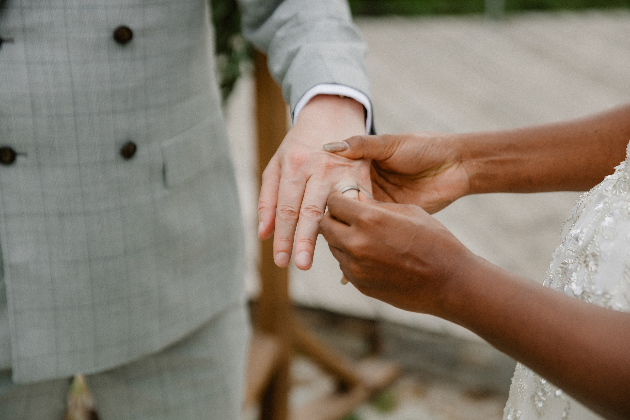 Muthoni & Christoffer. Photographer Anna Nazarenko
