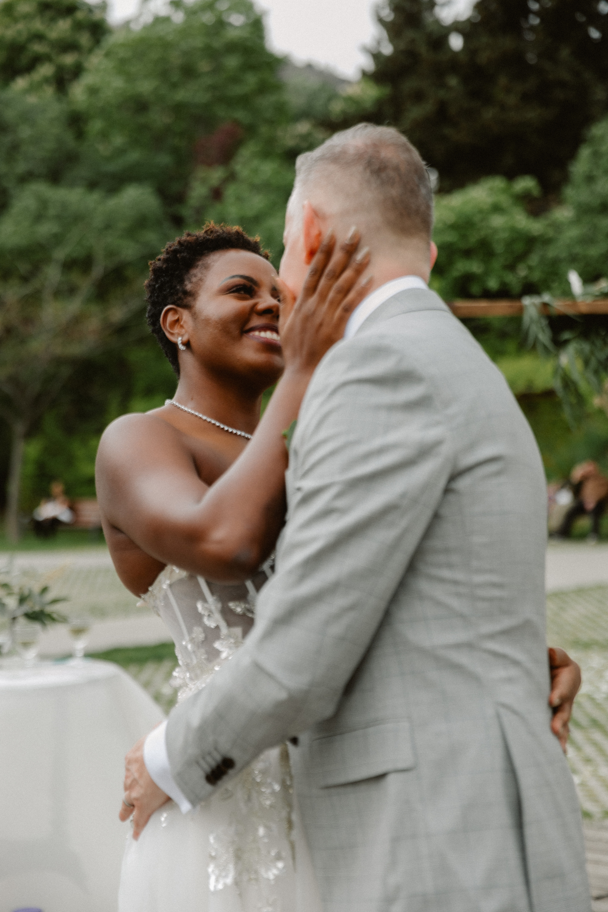 Muthoni & Christoffer. Photographer Anna Nazarenko