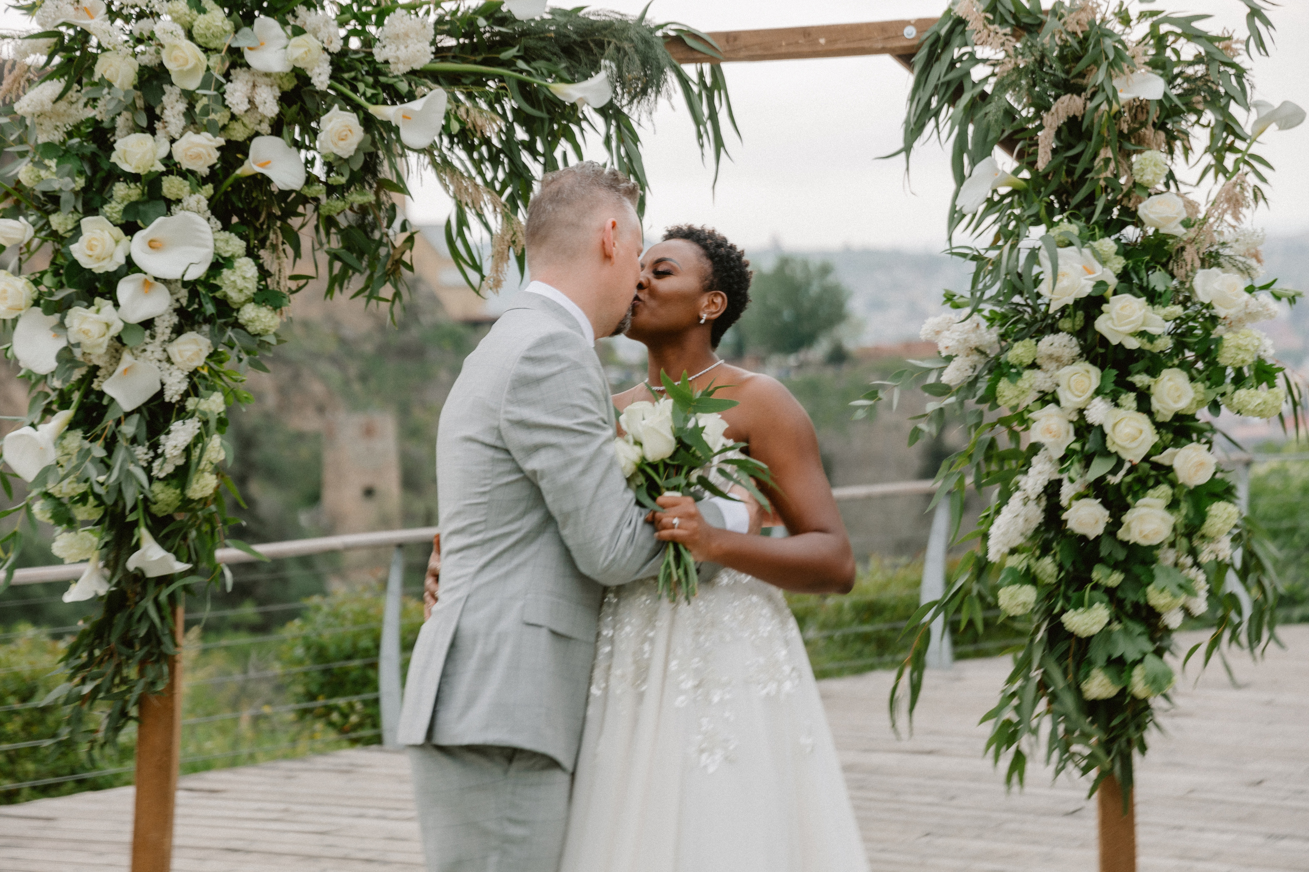 Muthoni & Christoffer. Photographer Anna Nazarenko