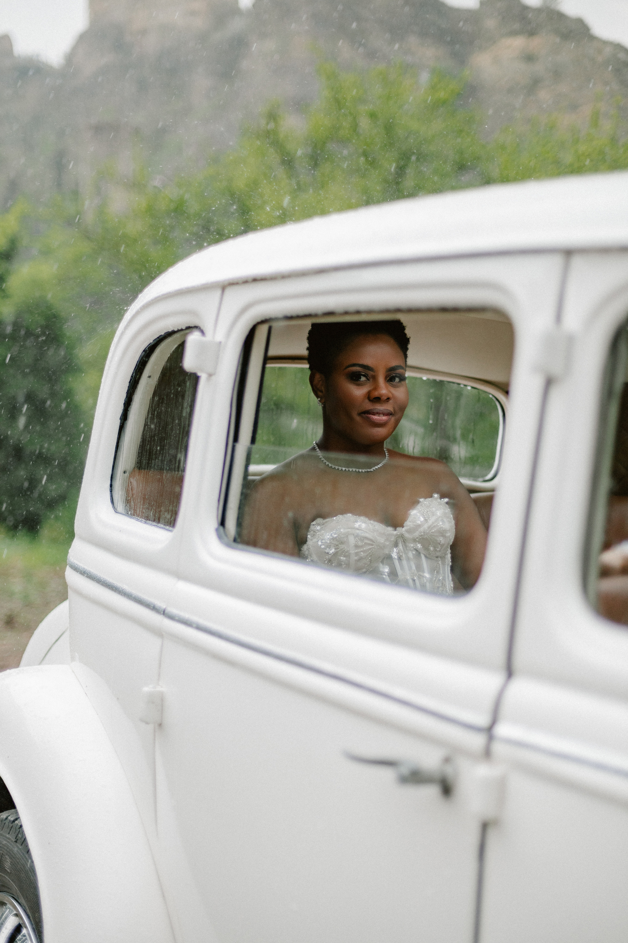Muthoni & Christoffer. Photographer Anna Nazarenko