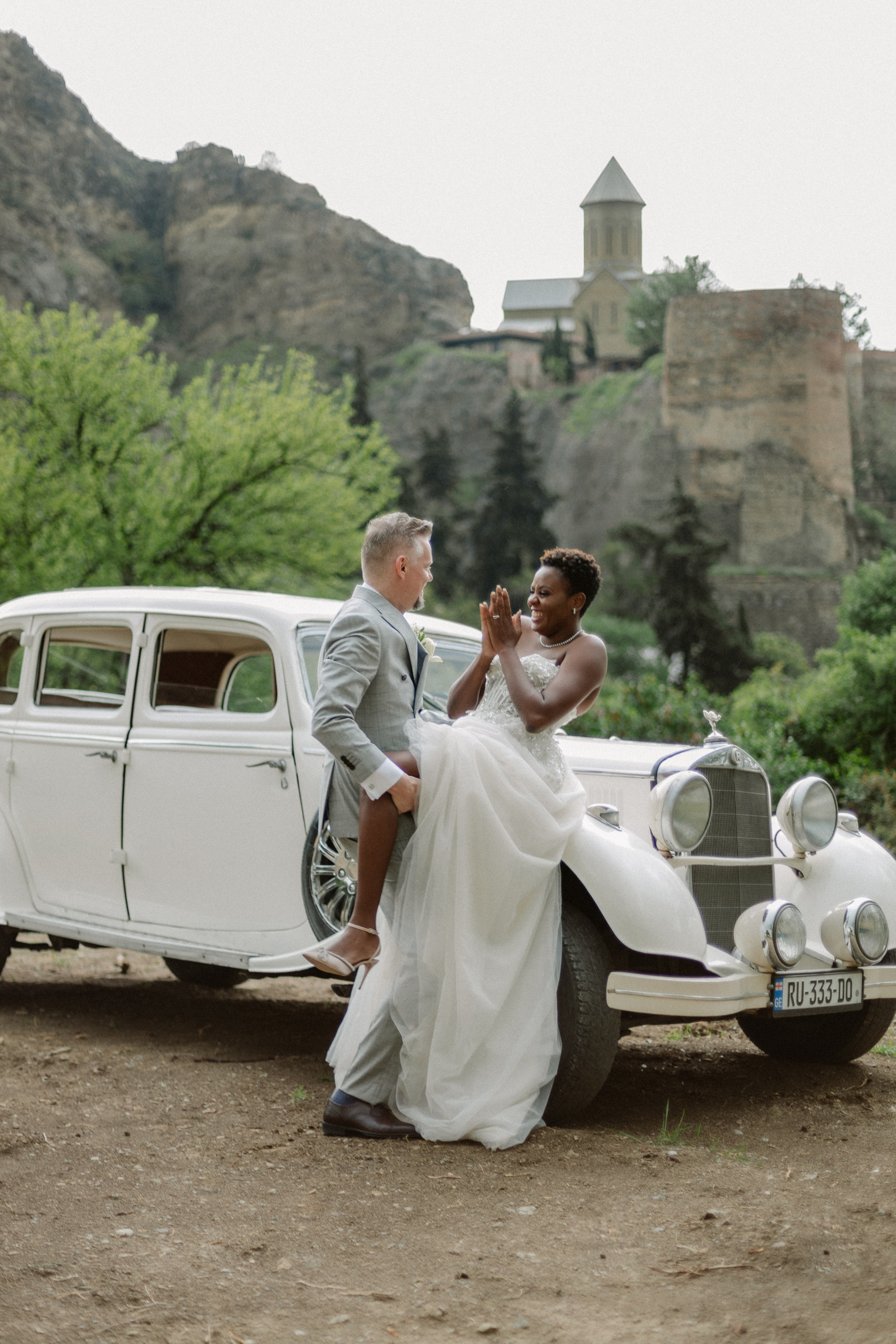 Muthoni & Christoffer. Photographer Anna Nazarenko