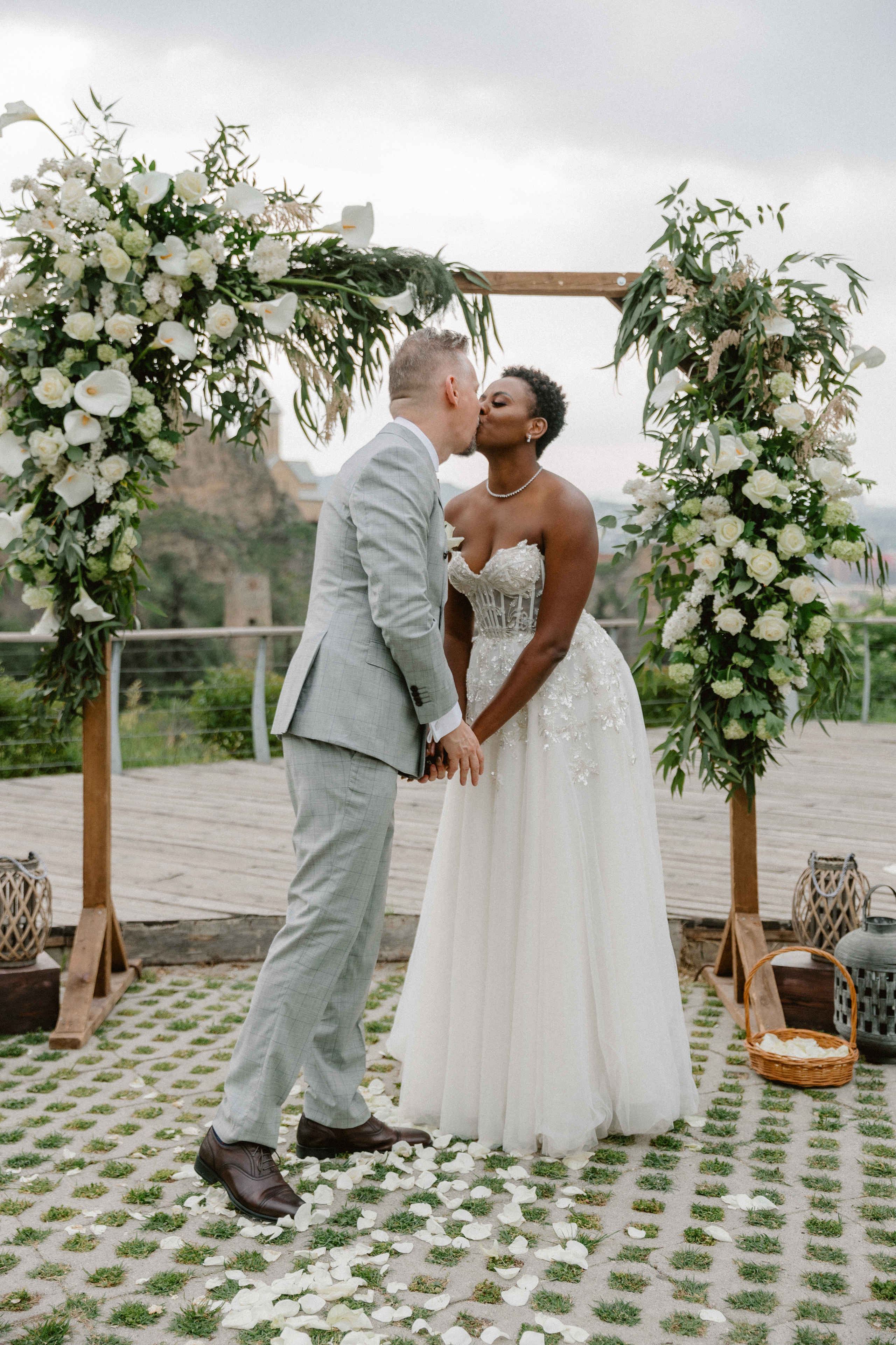Muthoni & Christoffer. Photographer Anna Nazarenko