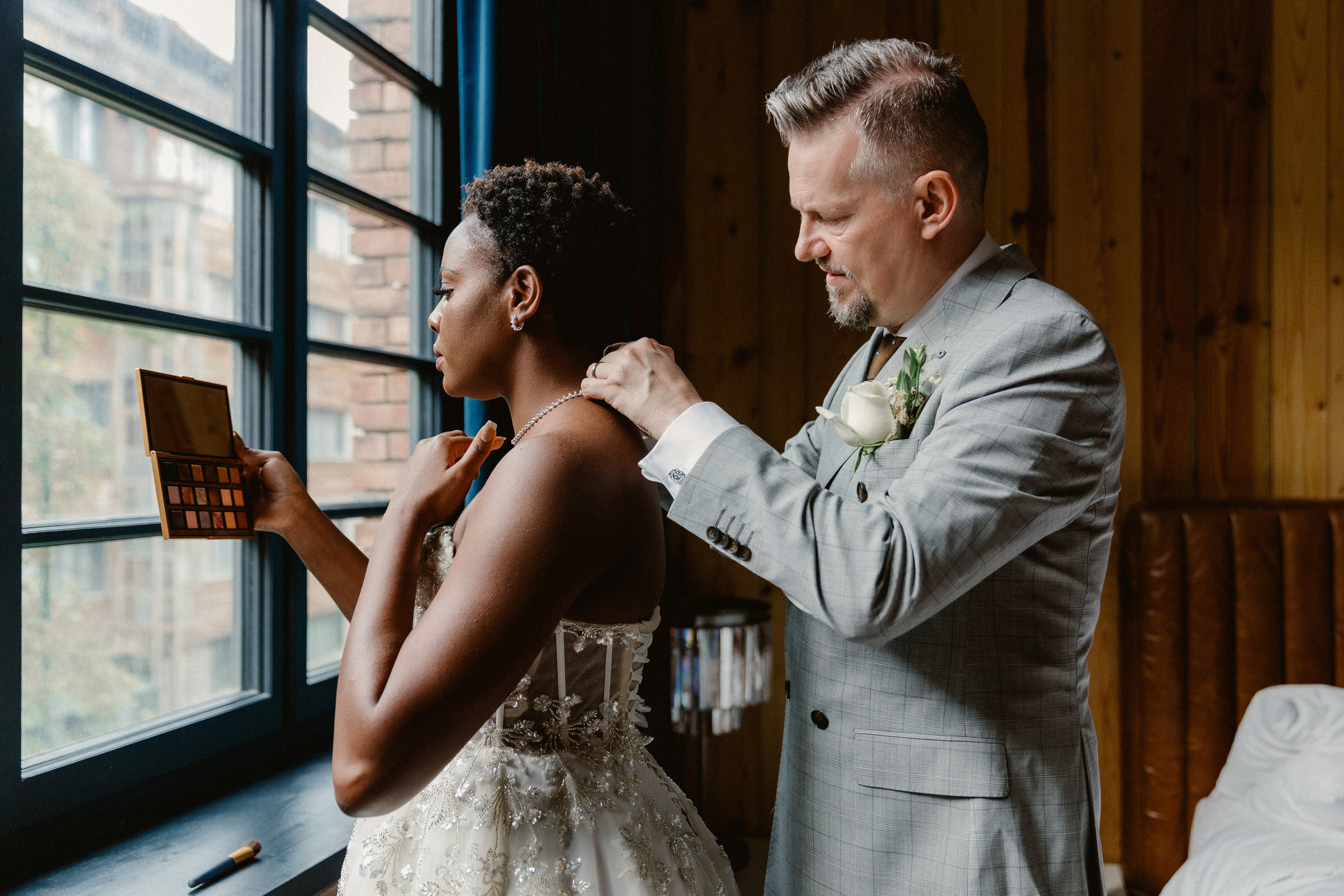 Muthoni & Christoffer. Photographer Anna Nazarenko