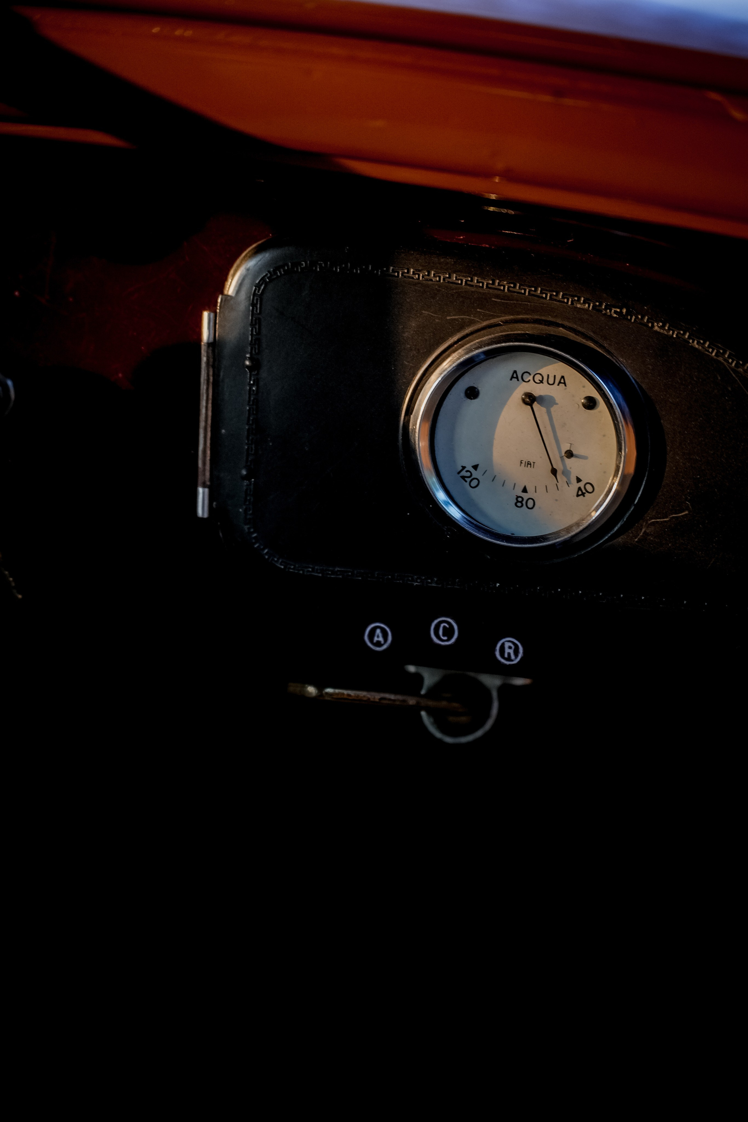 Family Photoshoot. Wedding Photographer in Italy