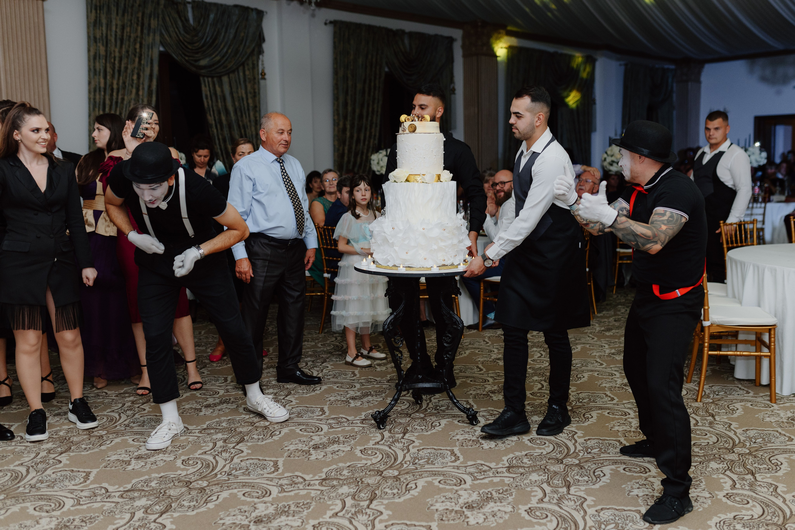 Iustin & Fabiana. Main