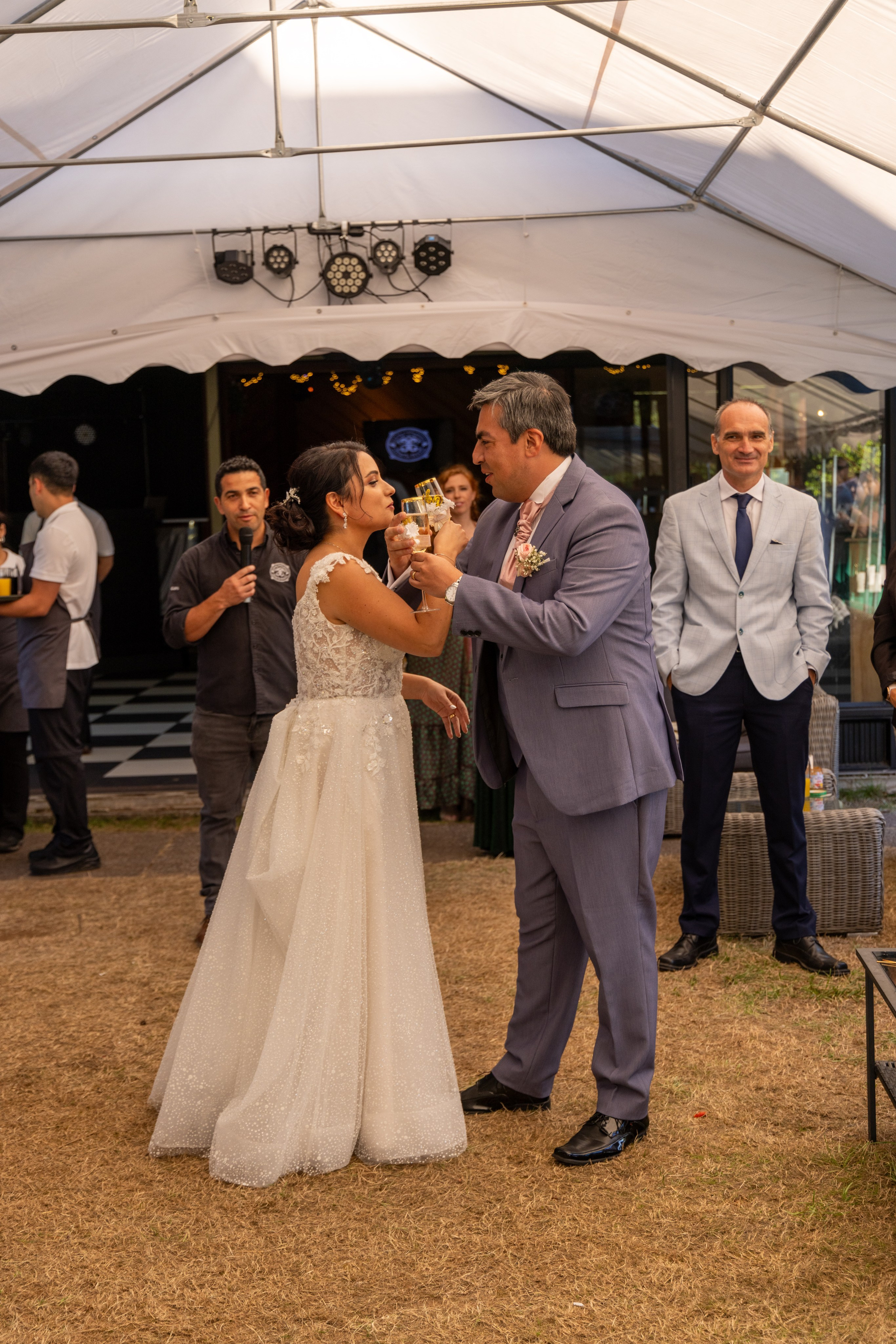 Katherin y Daniel. Dinka & Emilio - El arte de preservar lo que no se repite