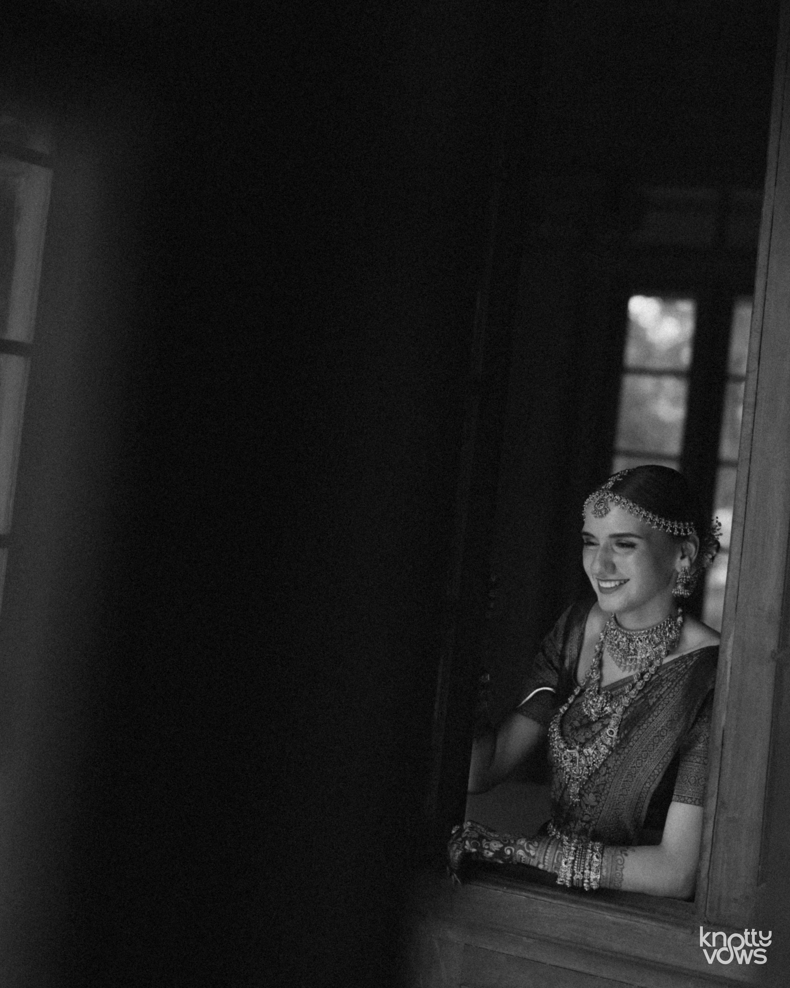 Wedding & Editorial Photographer | Anandshivadas