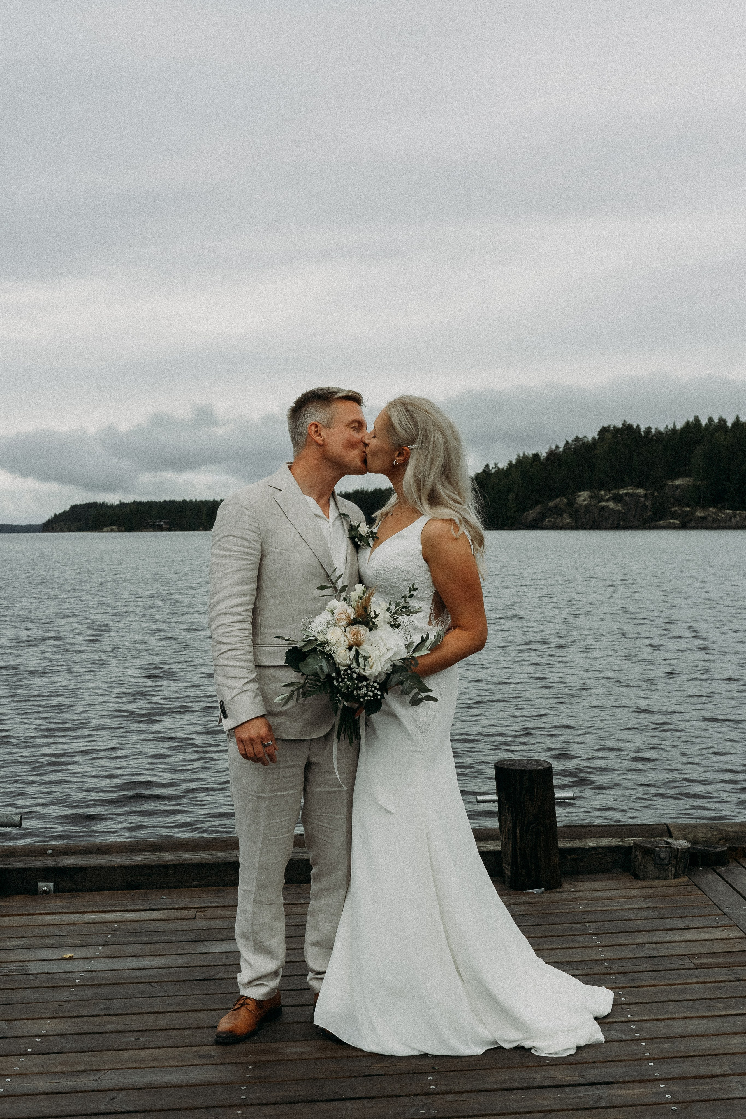 A&O wedding. Wedding and potrait photographer in Helsinki Vickan O