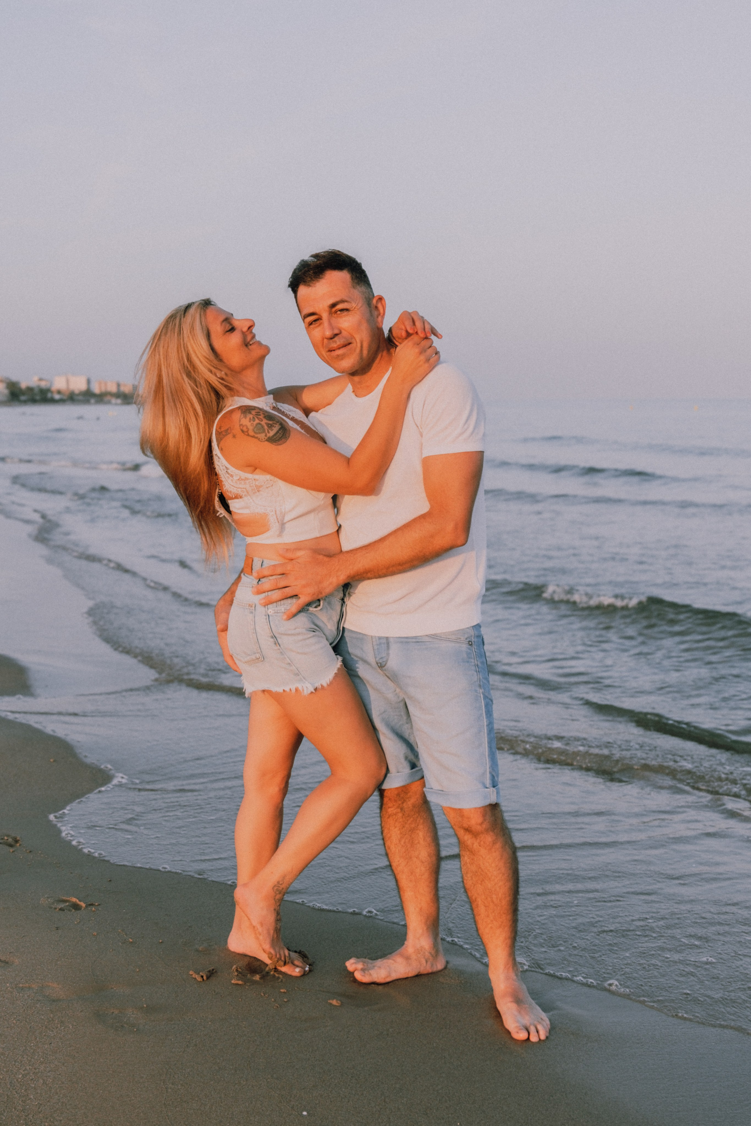 Sesión familiar en la playa. Fotografía profesional en Calafell - Elena Medvedeva