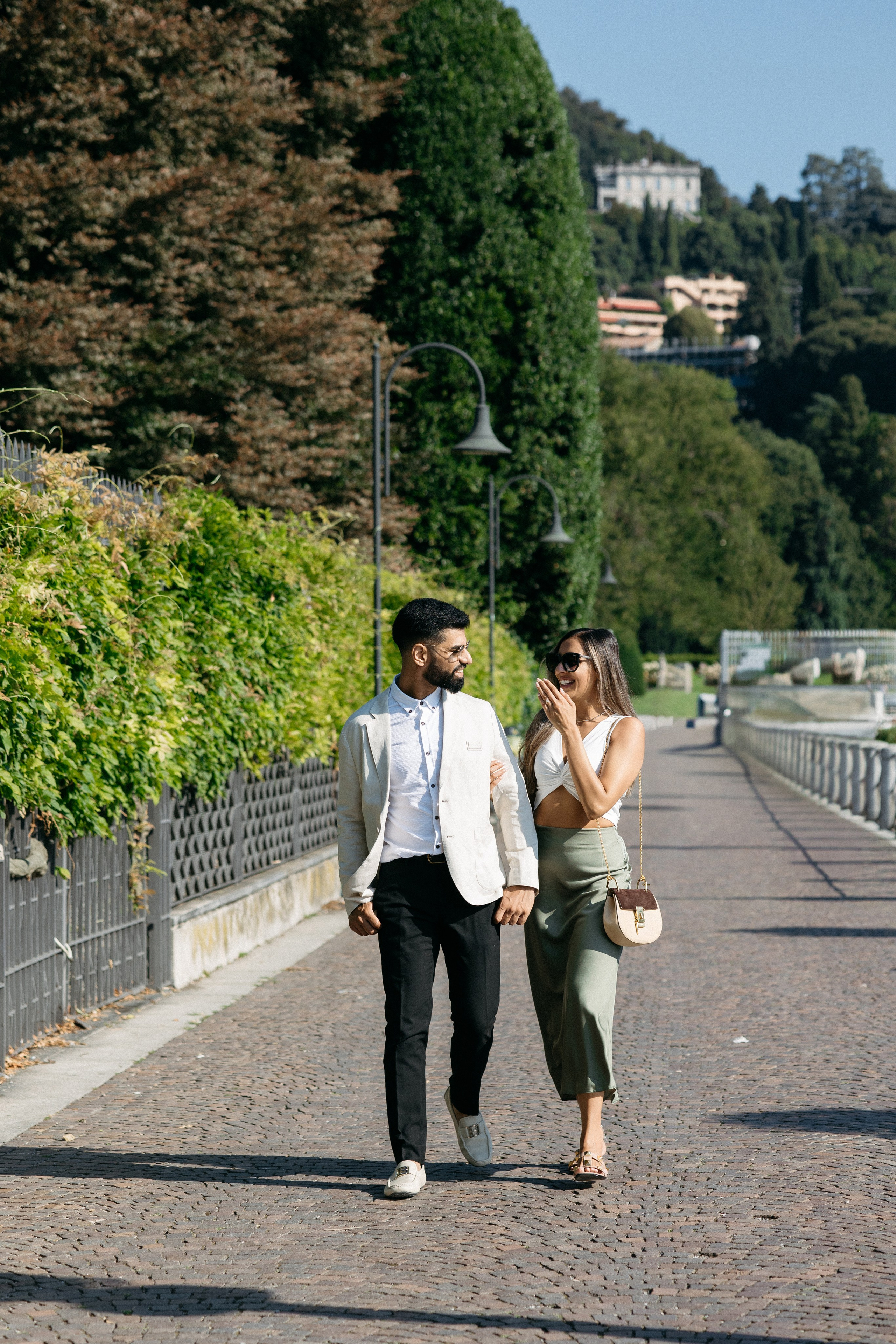 She said yes 💍. Wedding photographer in Italy