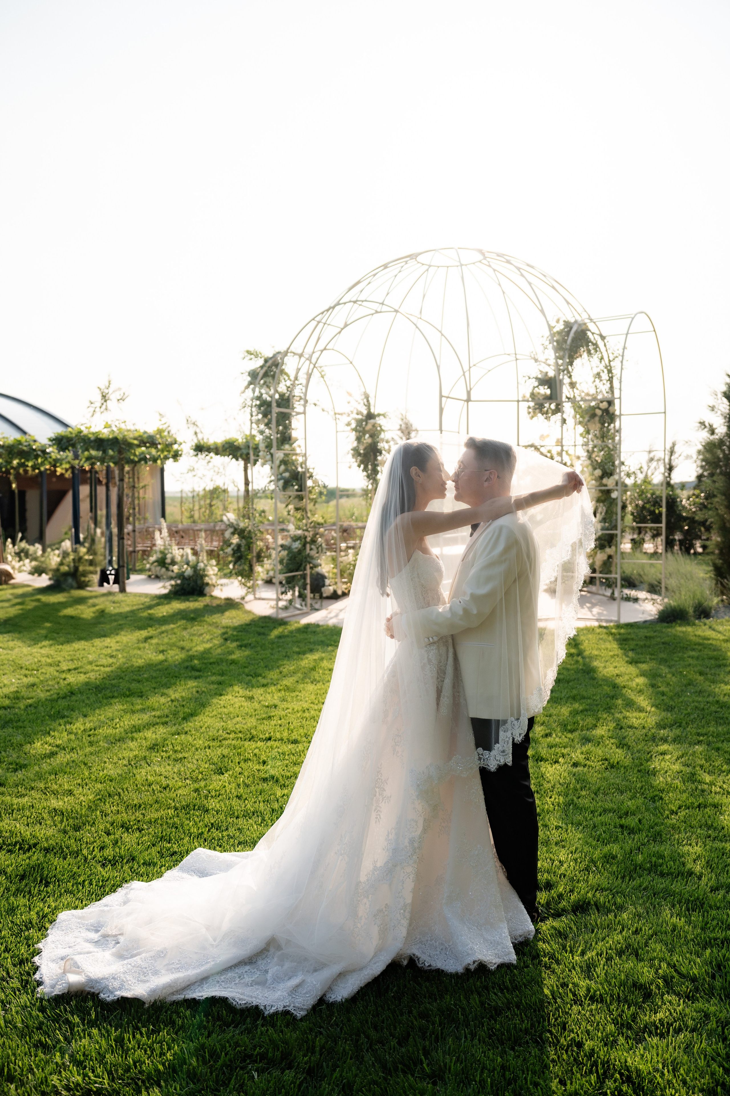 Diana & Octavian. Fotograf de nuntă Alex Pasarelu