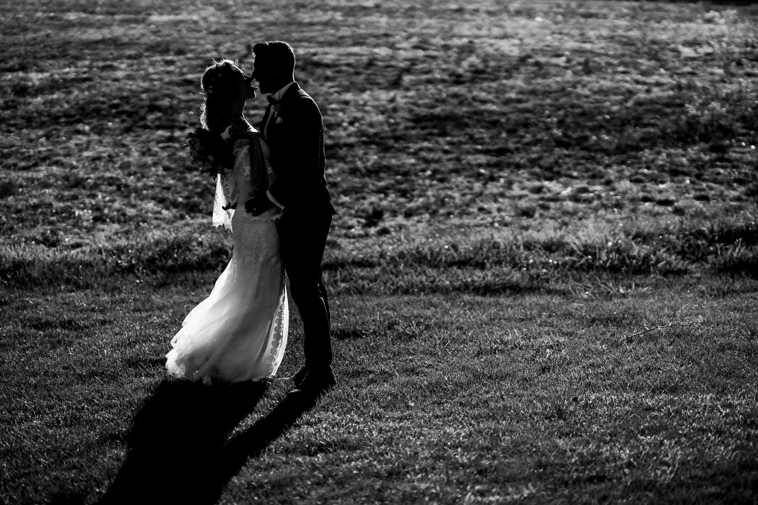 Sandra & Razvan. Destination Wedding Photographer Alex Pasarelu