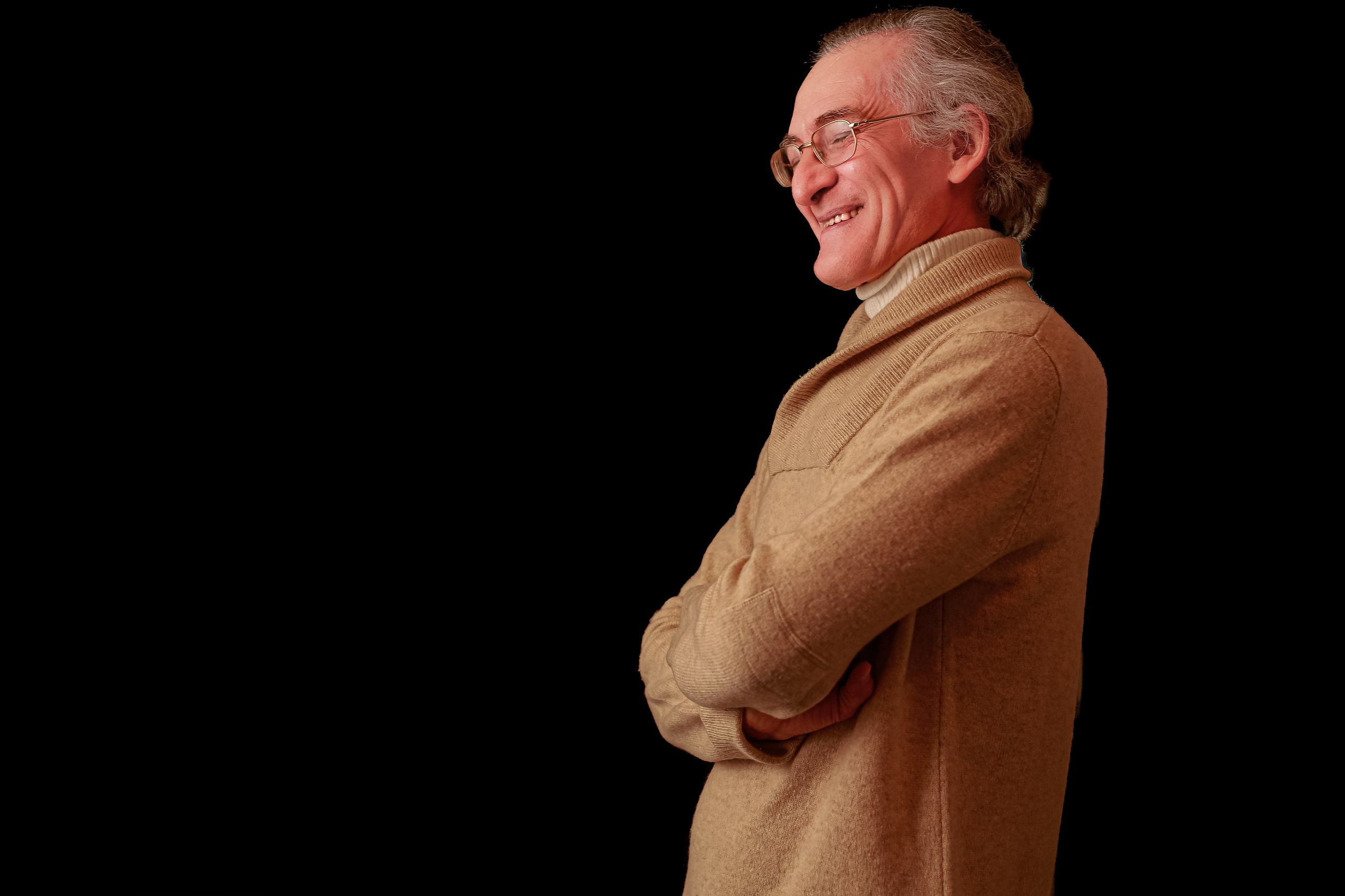 Aleksander Pustovit. Portret photographer in Switzerland Artur Magpie