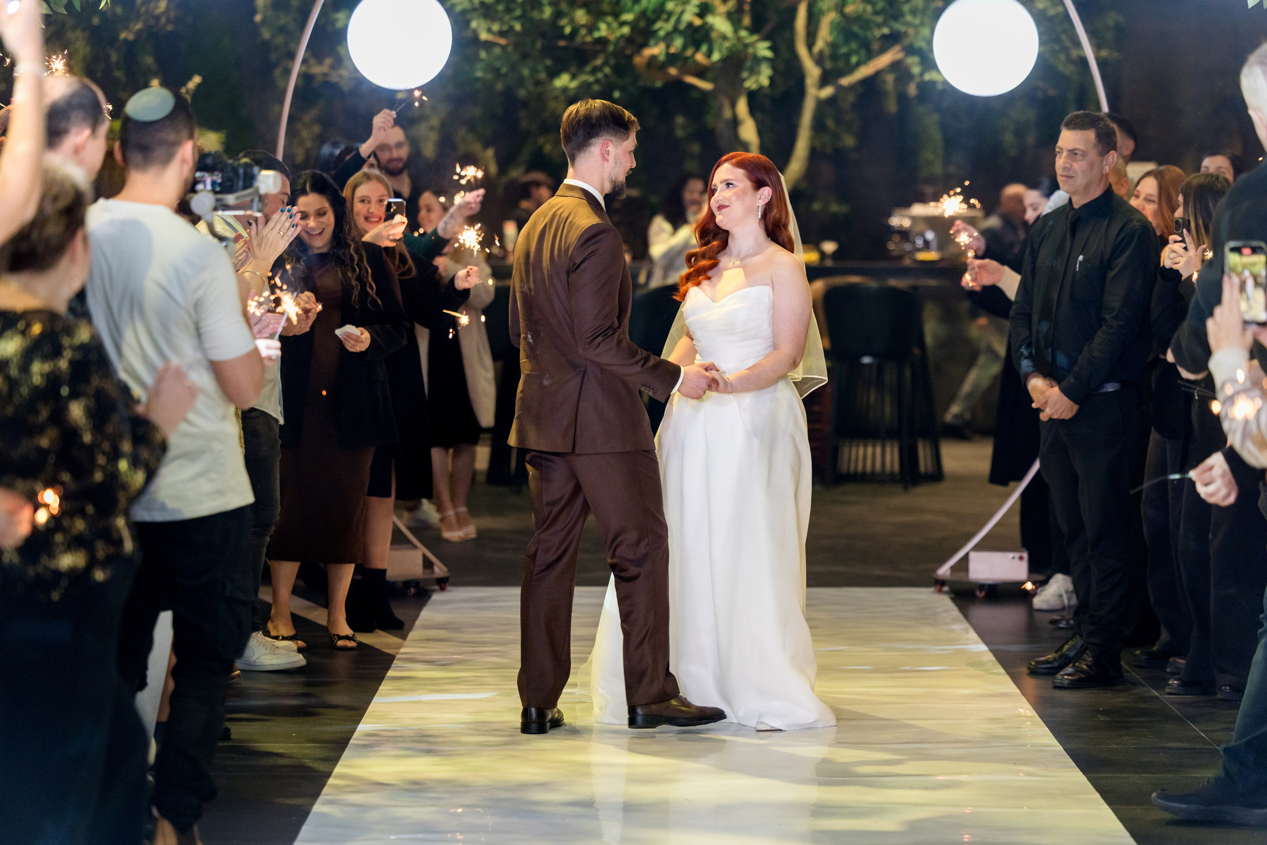 Karen & Nikita. AMIR BUCHNIK PHOTOGRAPHER