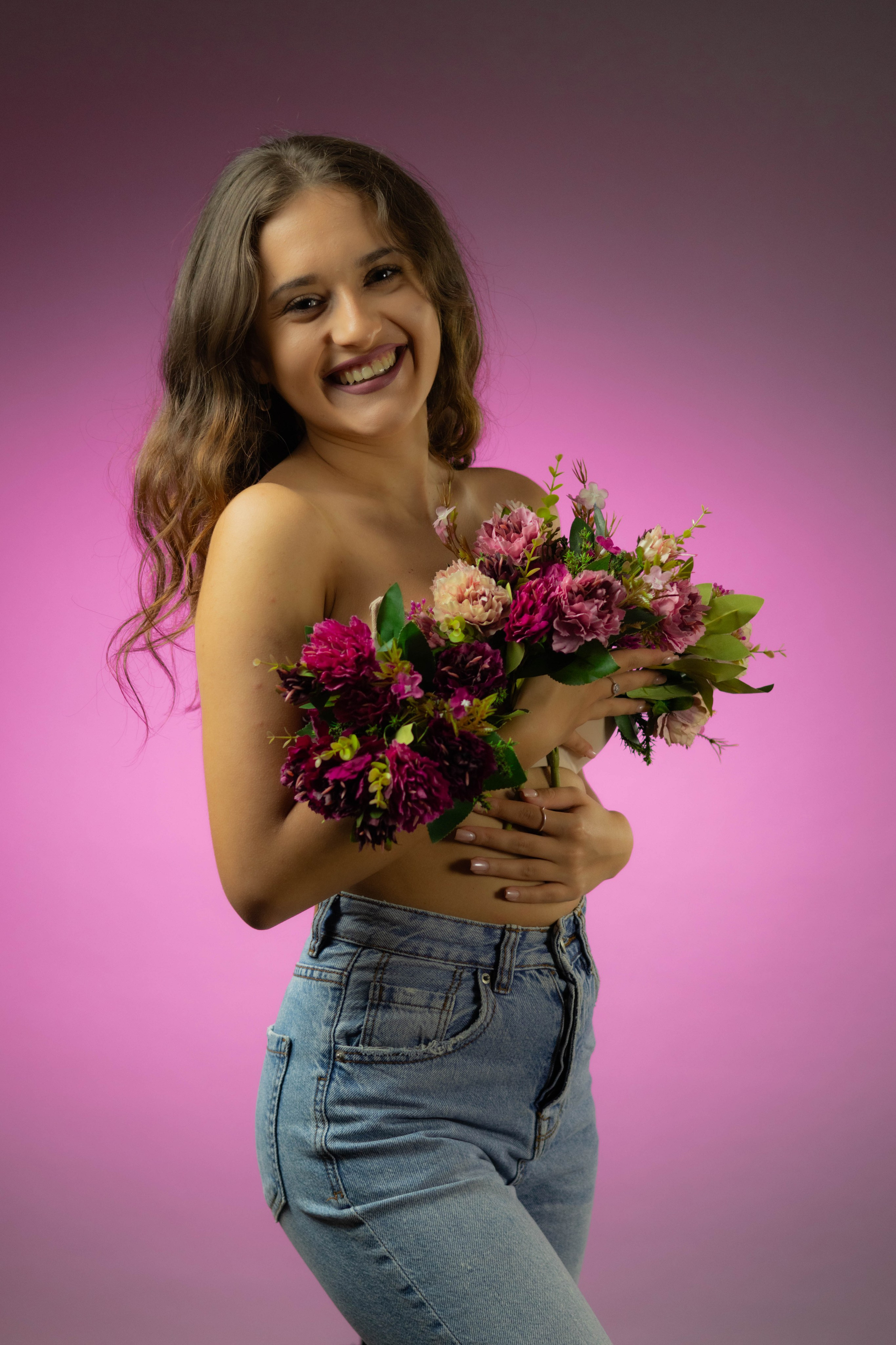 Alexandra. Fotograf si videograf — evenimente si studio