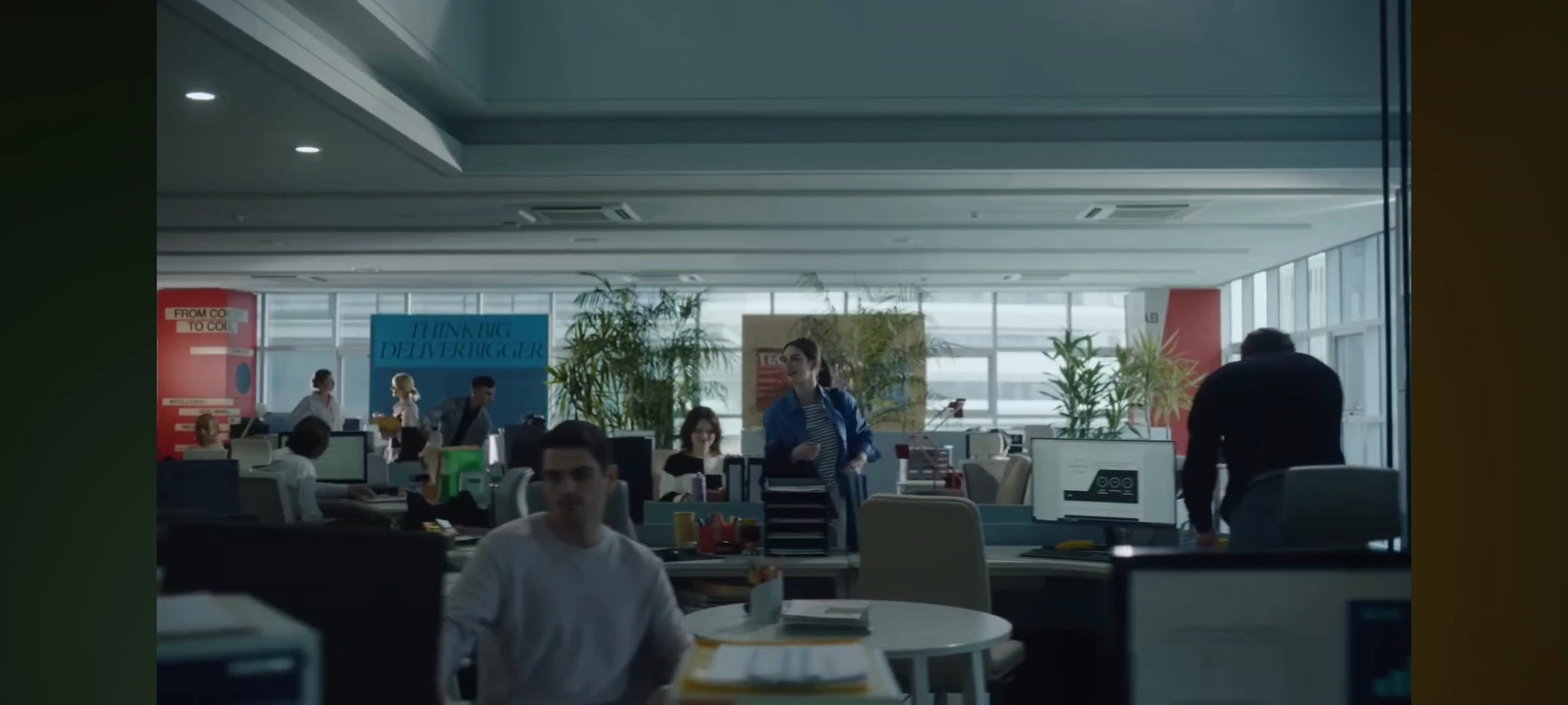 2025 Samsung Galaxy Tab S11 Ultra 광고 — Extra model. Photographer in Seoul Dobrokvashina Natalya