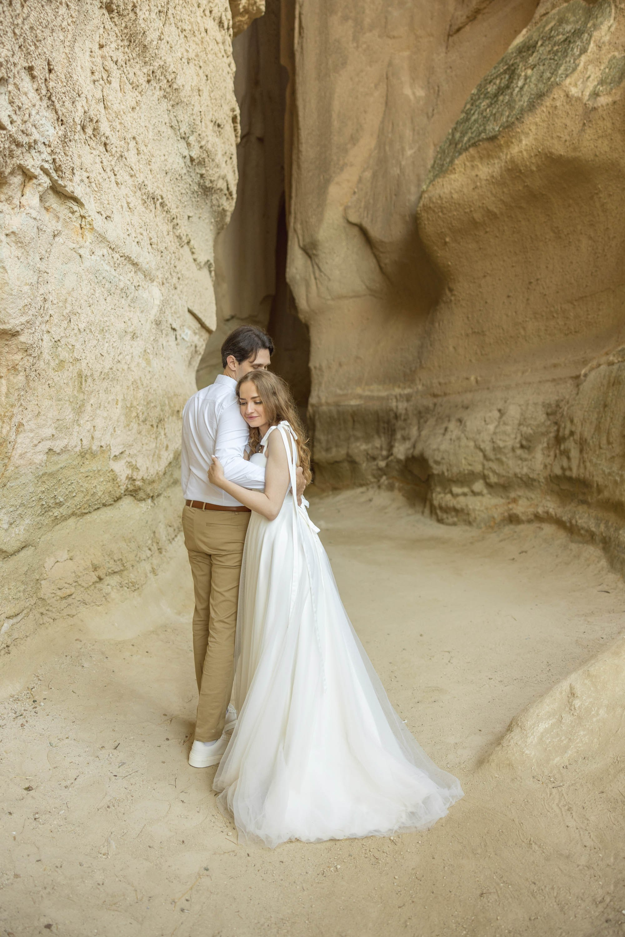 Wedding photo shoot in cappadocia. Julia Ganch I Fashion Wedding Photography I Cappadocia Turkey