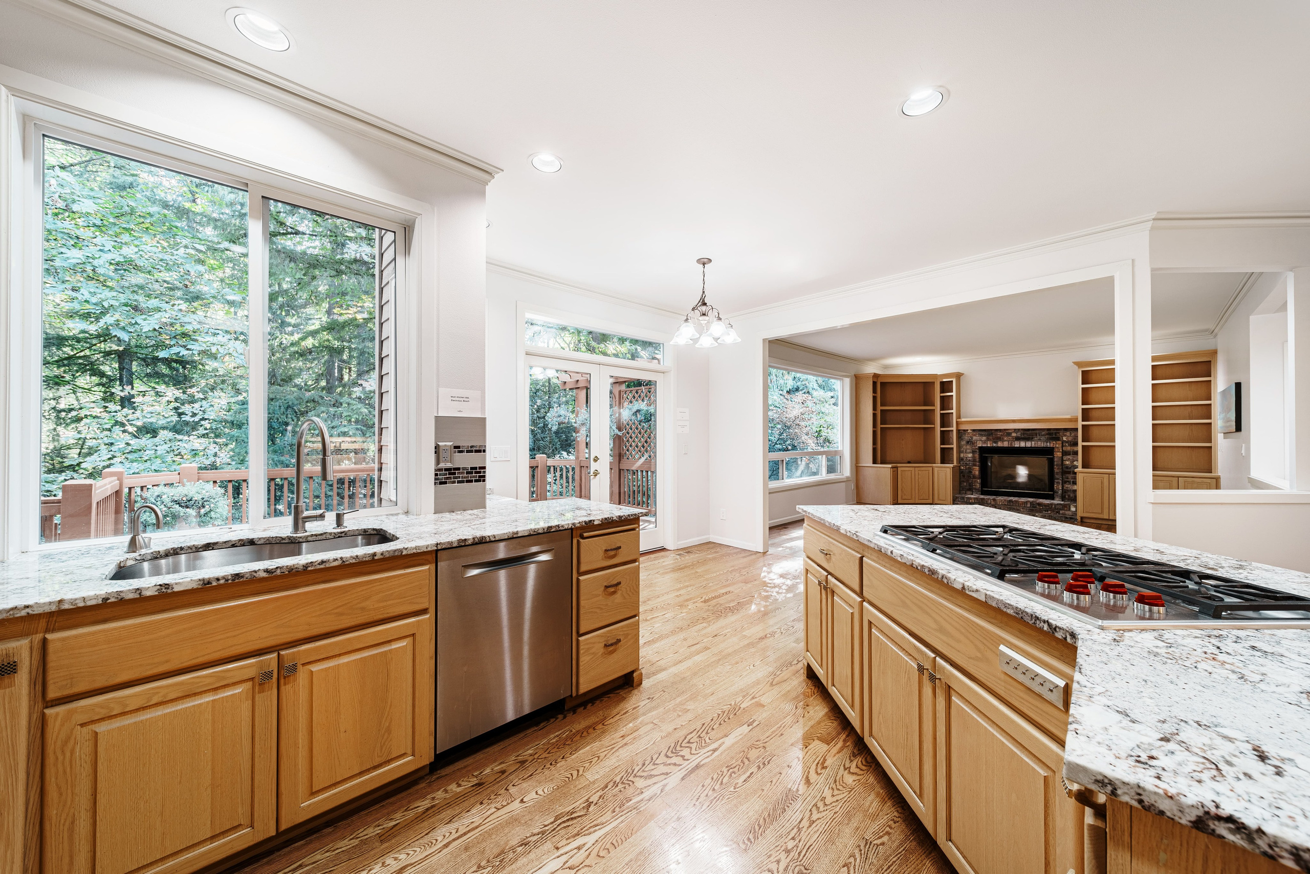 Real Estate photography. Washington state. EVAN ARISTOV WEDDING PHOTOGRAPHY — Seattle Wedding Photographer