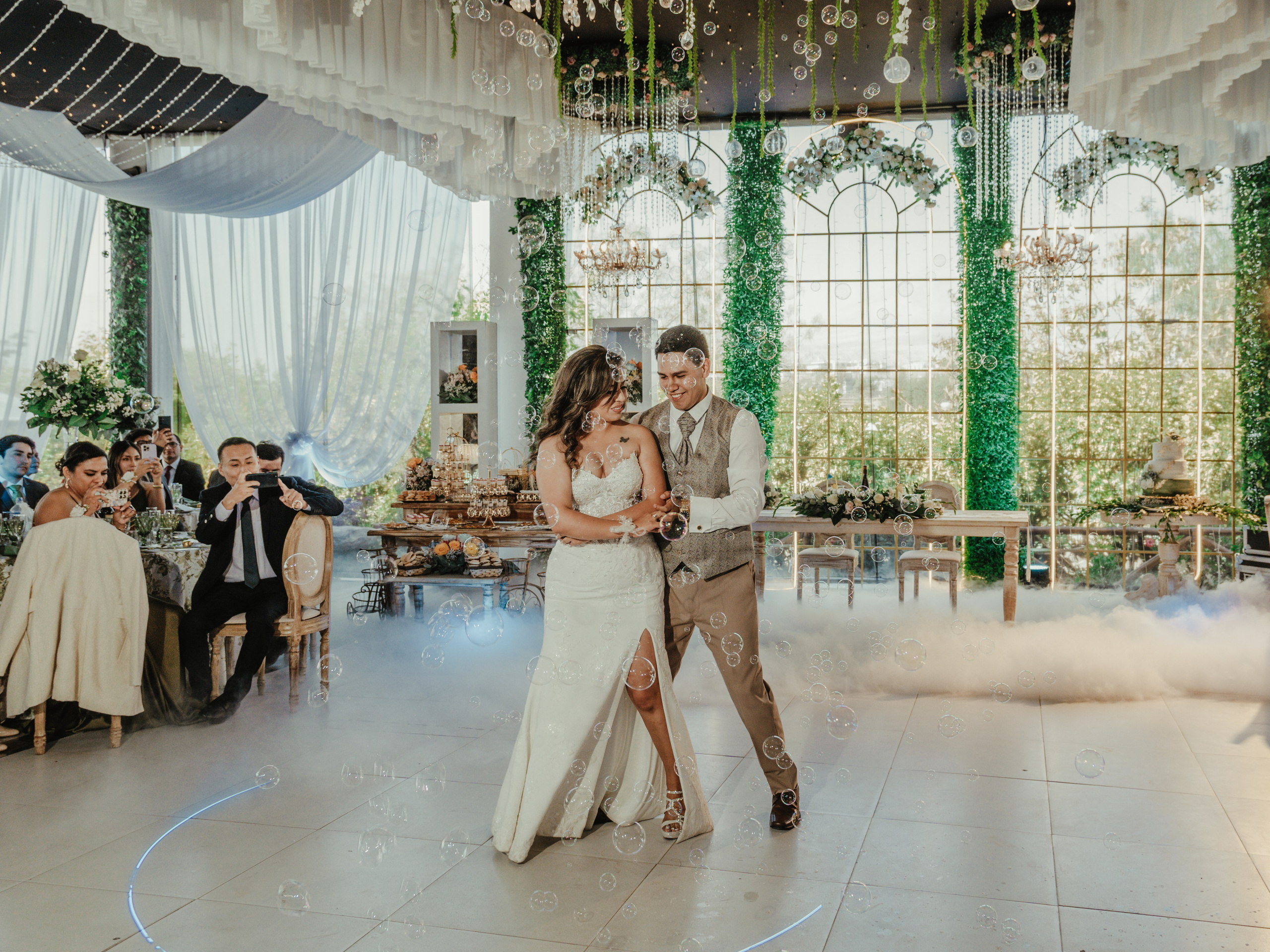 CARLA Y MARIO BODA RELIGIOSA. Studio KVTA | Fotografía y Video de Bodas en Arequipa