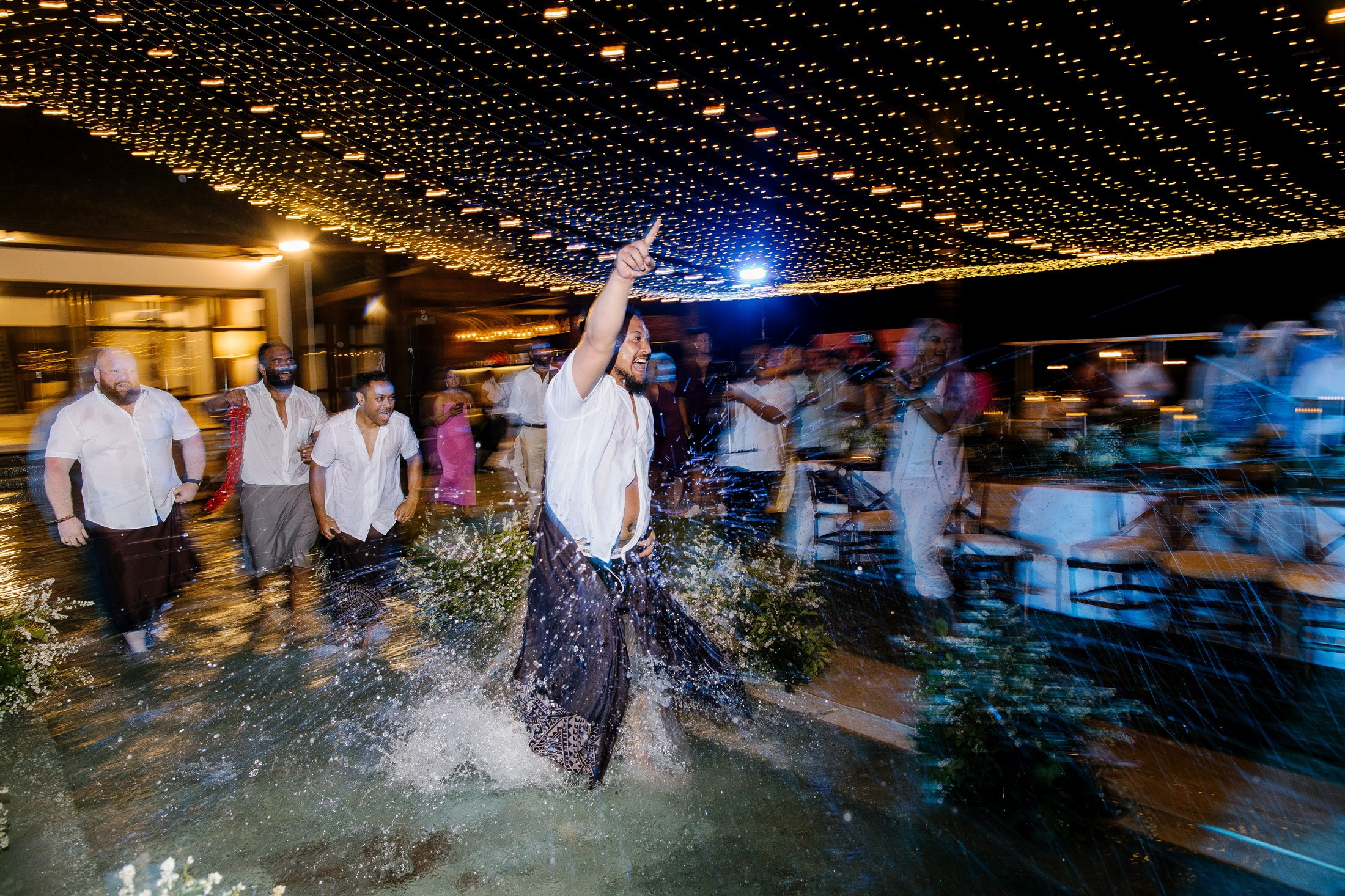 Big funny wedding with guests in paradise Bali island. Get.it.feel — Aesthetic Photography and Videography