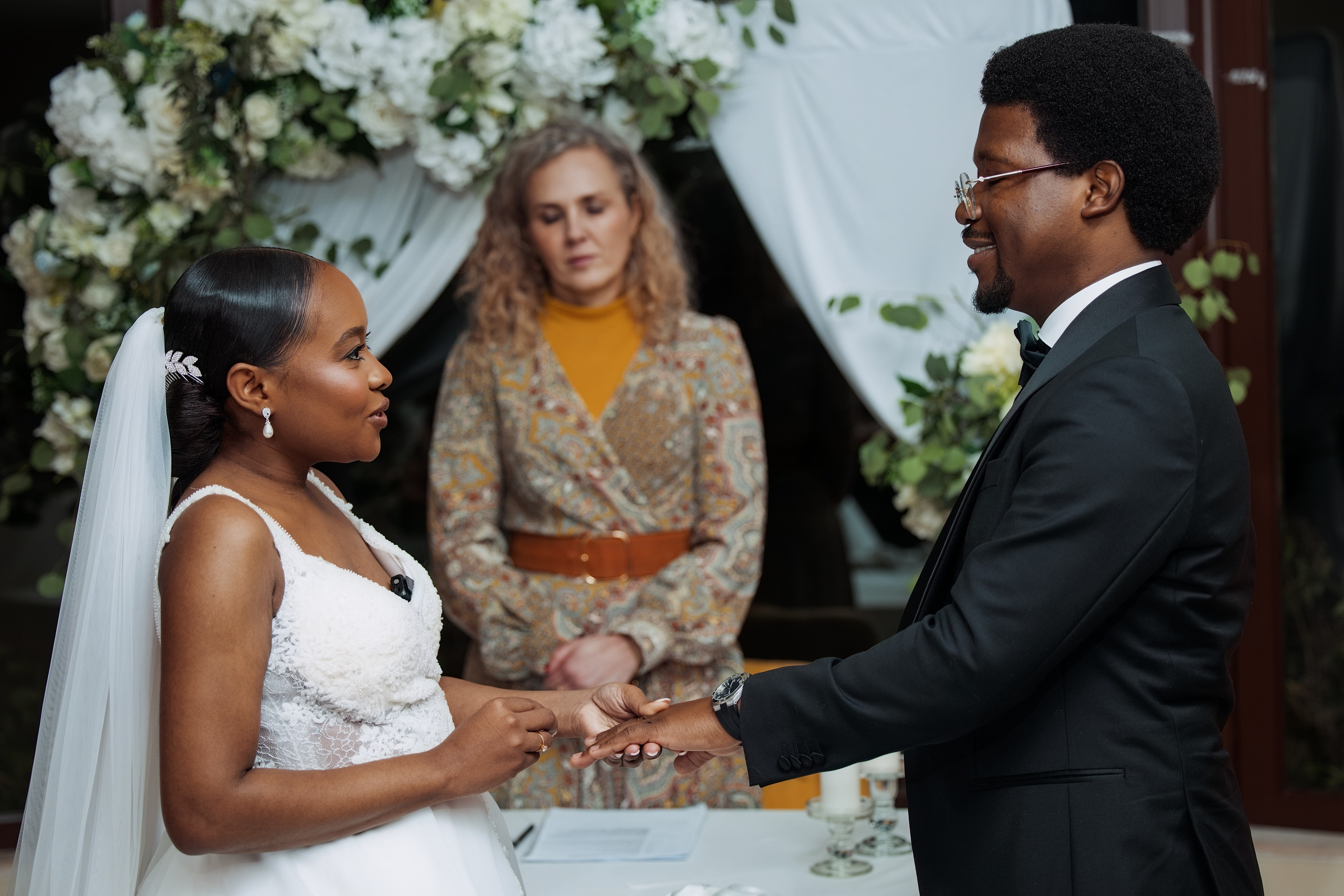 Nawik e Ethson. Fazemos o seu casamento ser lembrado por gerações