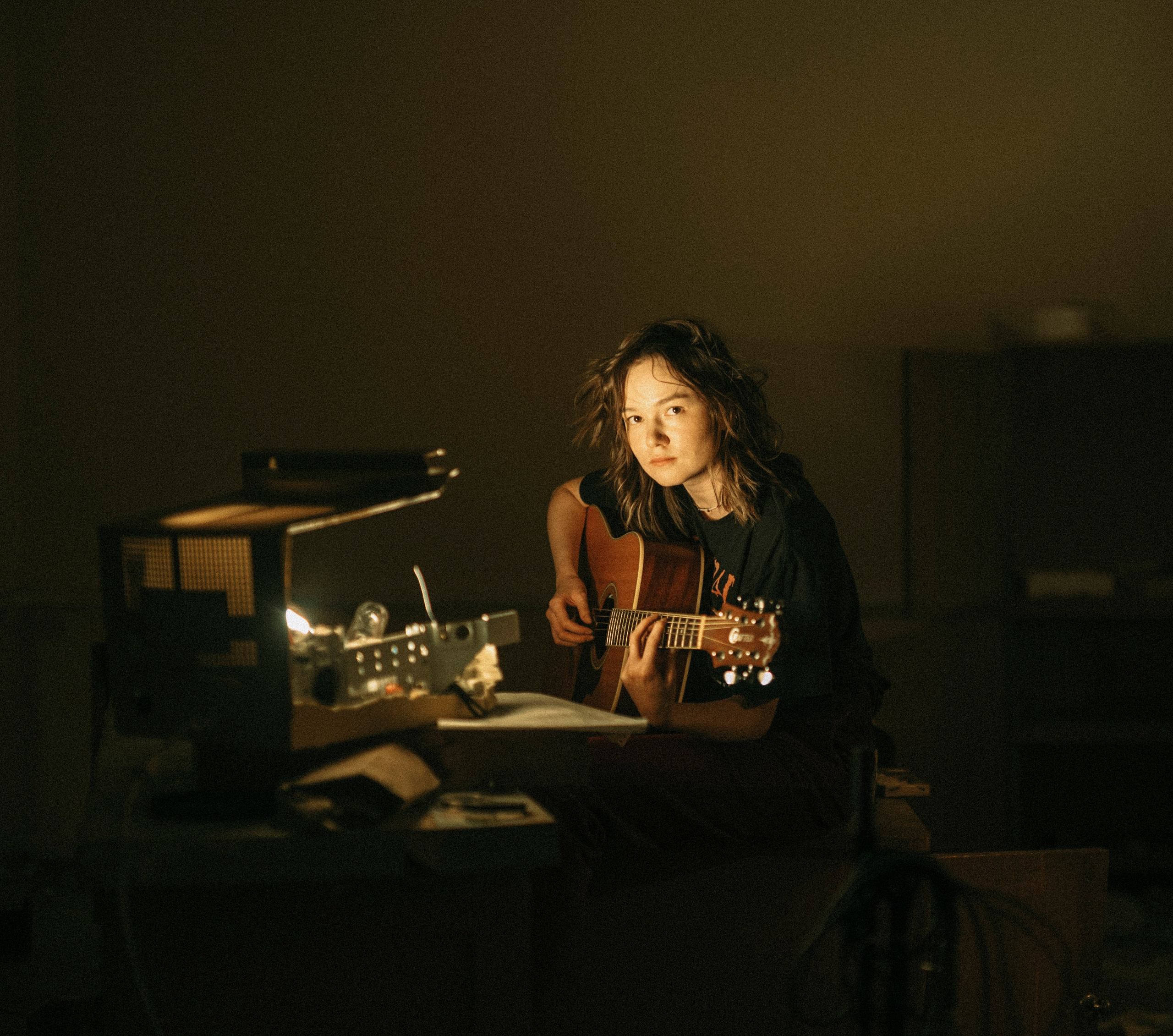 2025. Стрит-фотография, полная абсурда, идиотизма и красоты