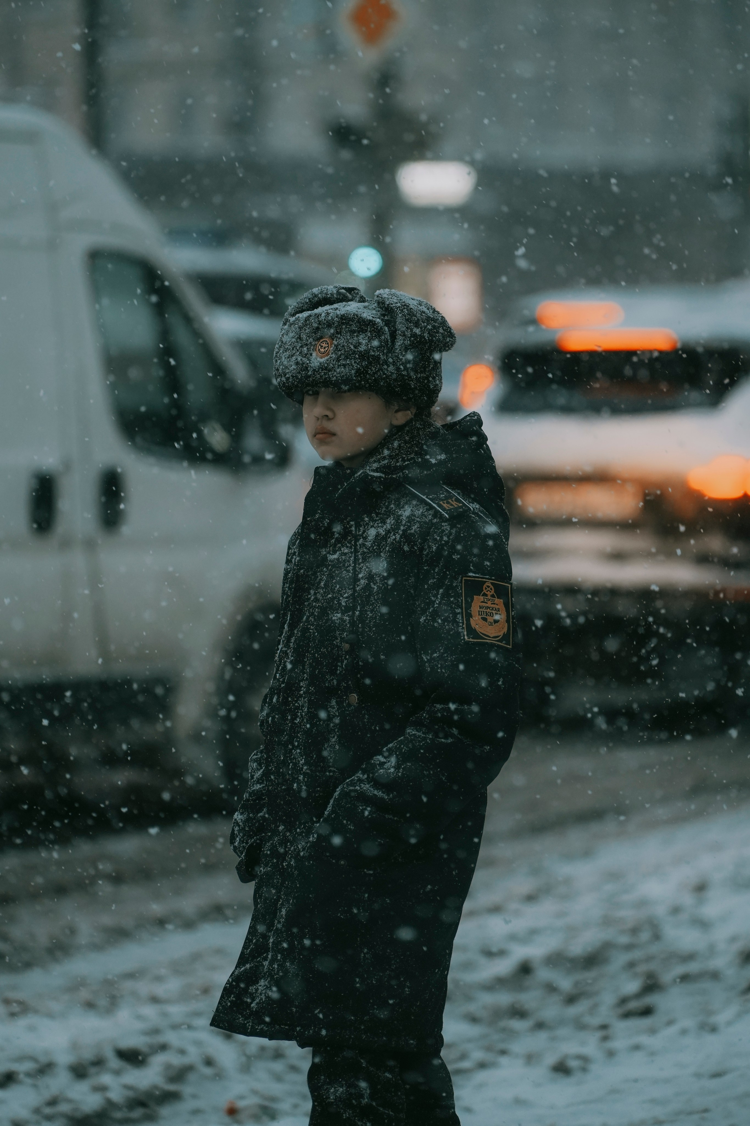 2024. Стрит-фотография, полная абсурда, идиотизма и красоты