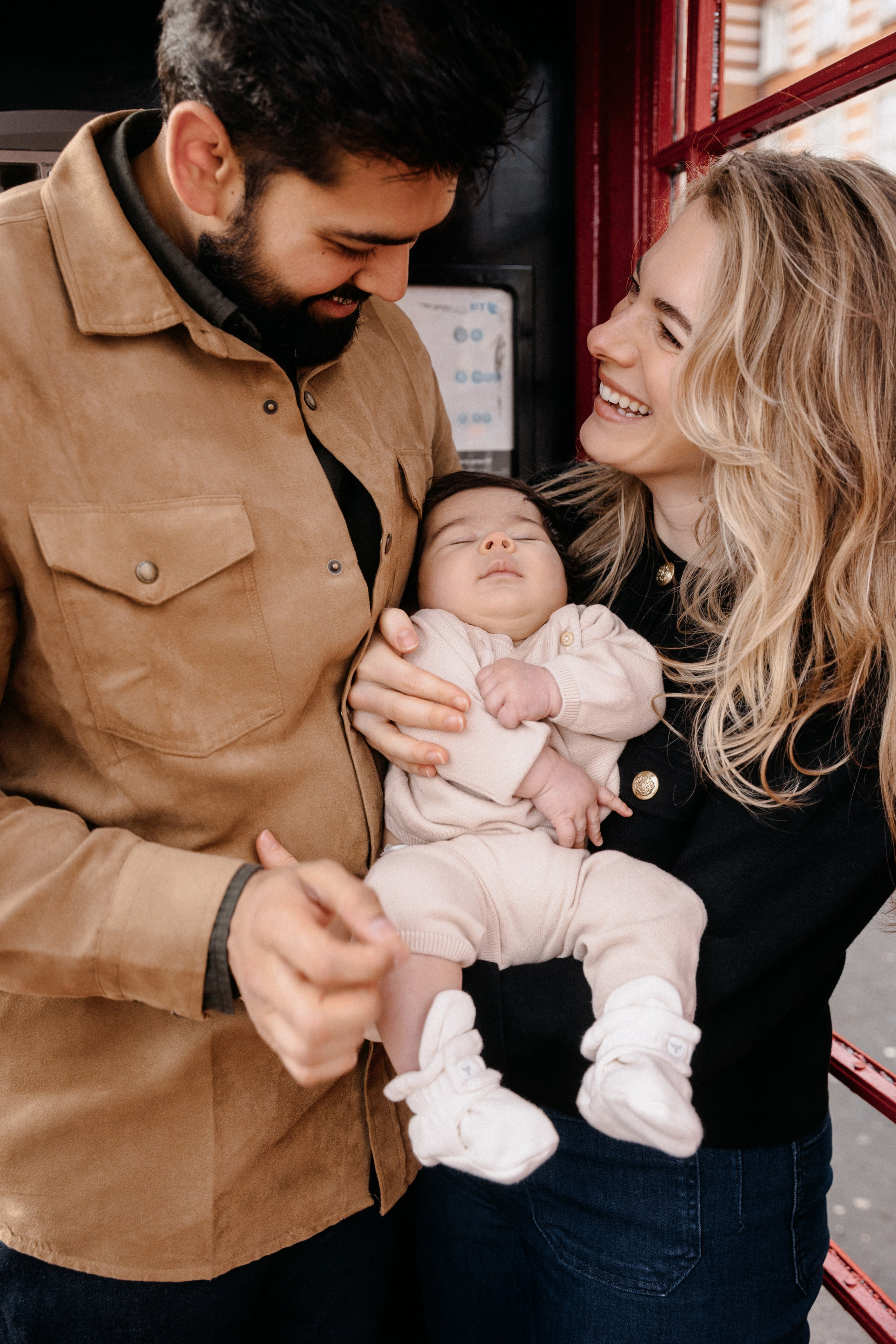 Family Photoshoot at Westminster. LondonPhotoStory — Vacation Photographer in London