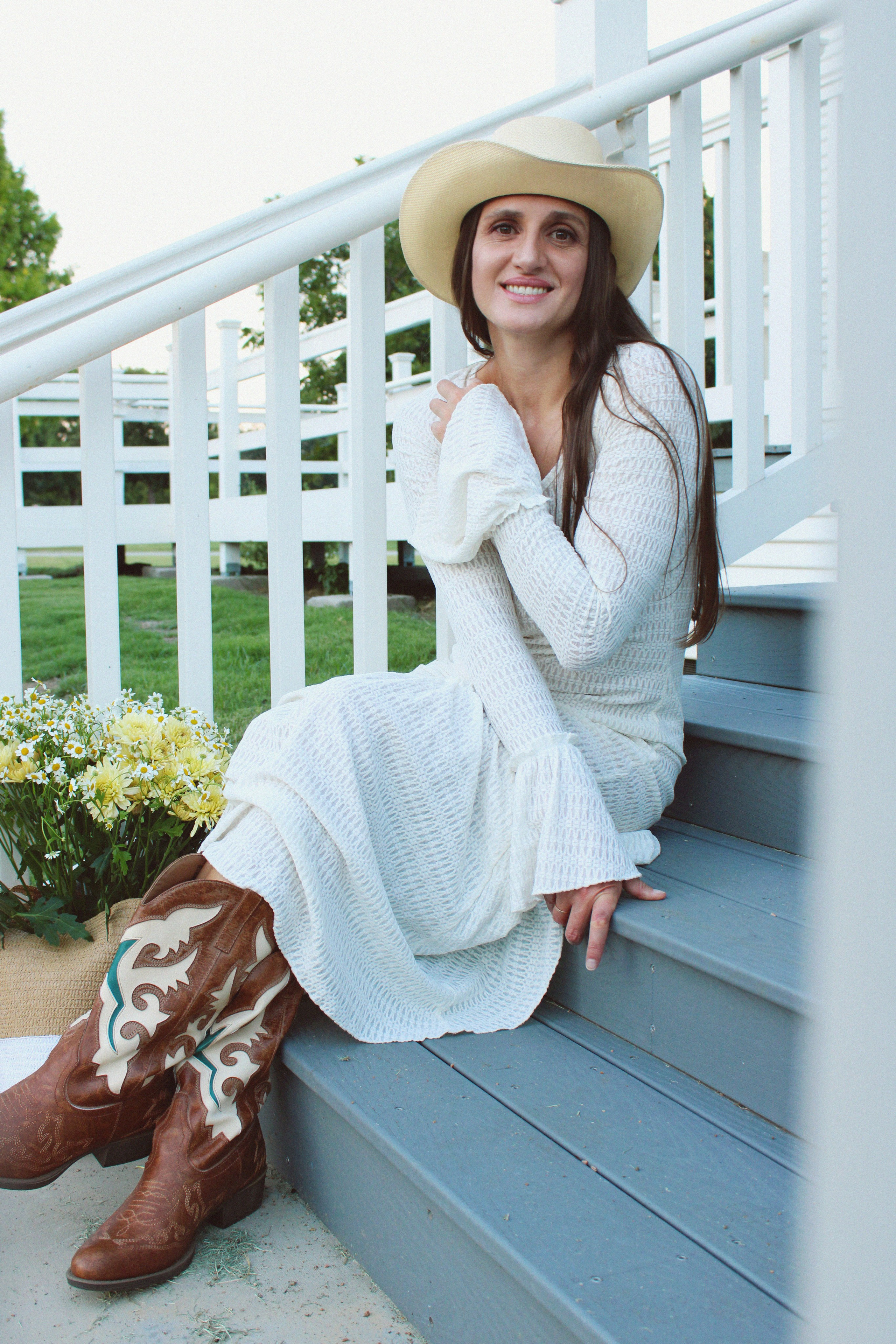 Texas Countryside Family Photoshoot in Cowboy Style. Lana Petrychenko — Portrait & Family Photographer. Valencia, Spain