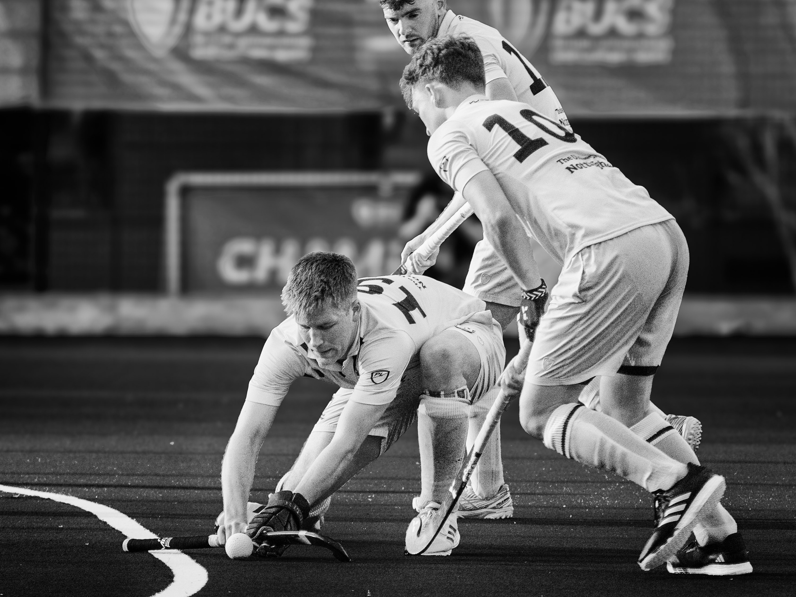 UK Midlands & East Anglia Sport Photography Gallery. Hedley Wright Photography | East Anglia Sport, Street, Wildlife, Landscape & Astrophotography