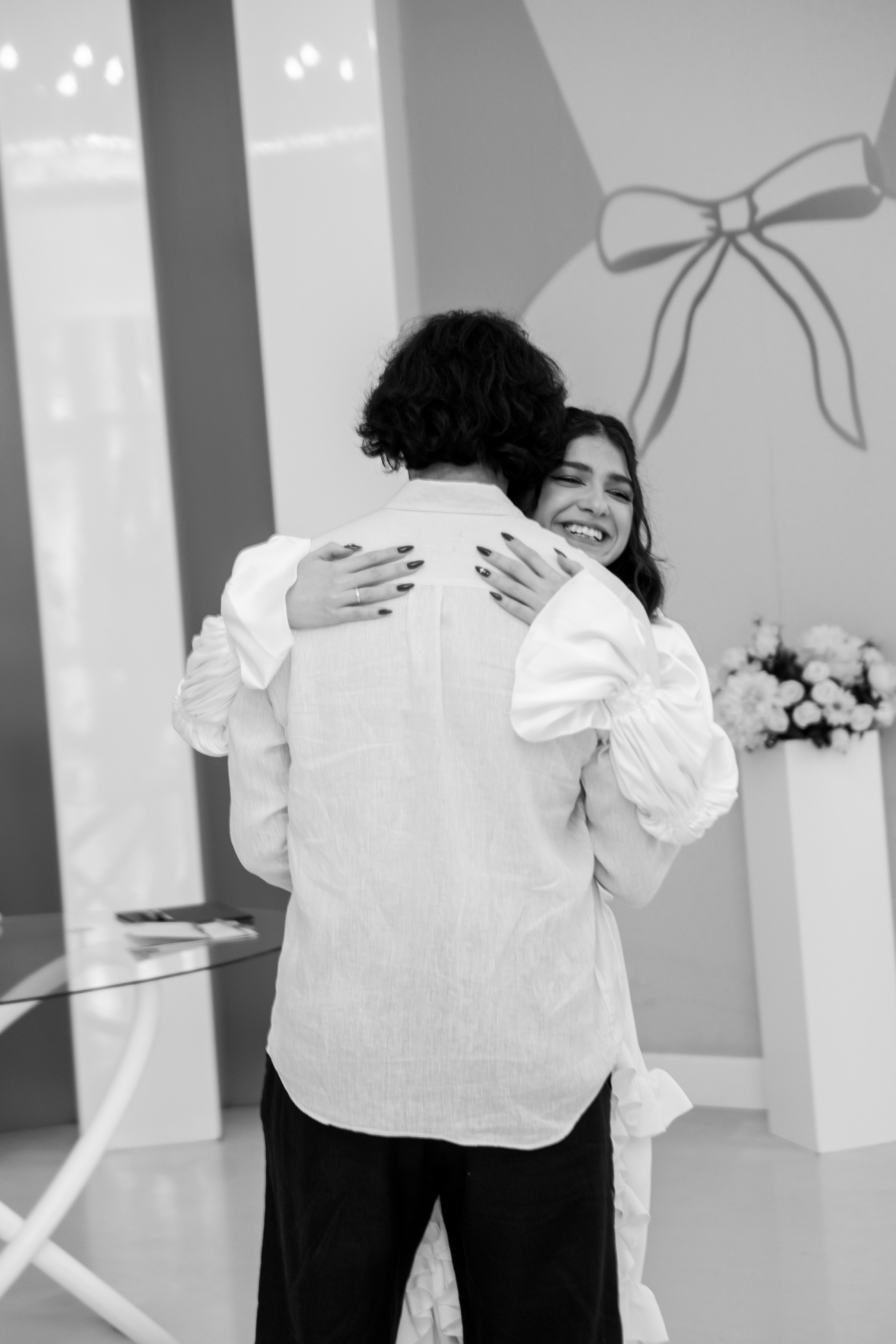 Свадебная пара из Грузии и Казахстана в Тбилиси. Свадебные фотографы в Грузии, Армении. Макс Коваленко и Лара Татосян. Свадебный видеограф