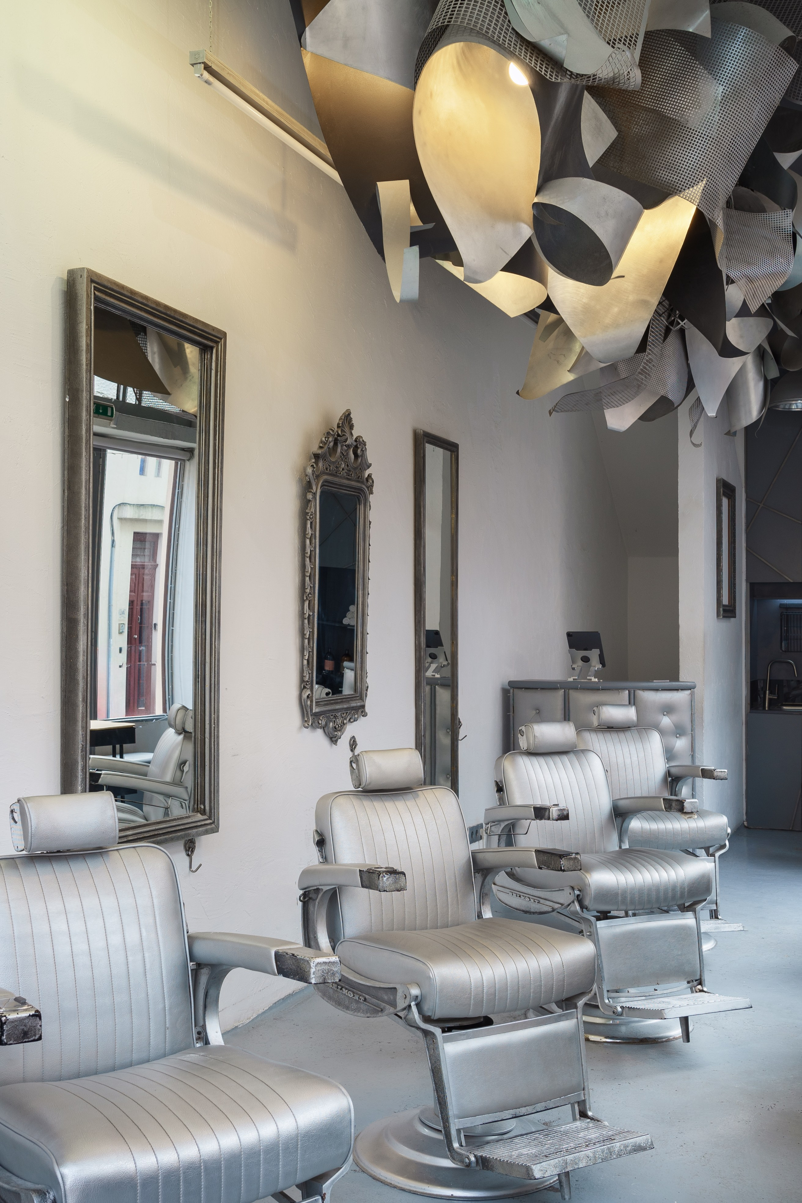 Lab Sixty One. Maria Sher. Professional photographer from Porto, Portugal