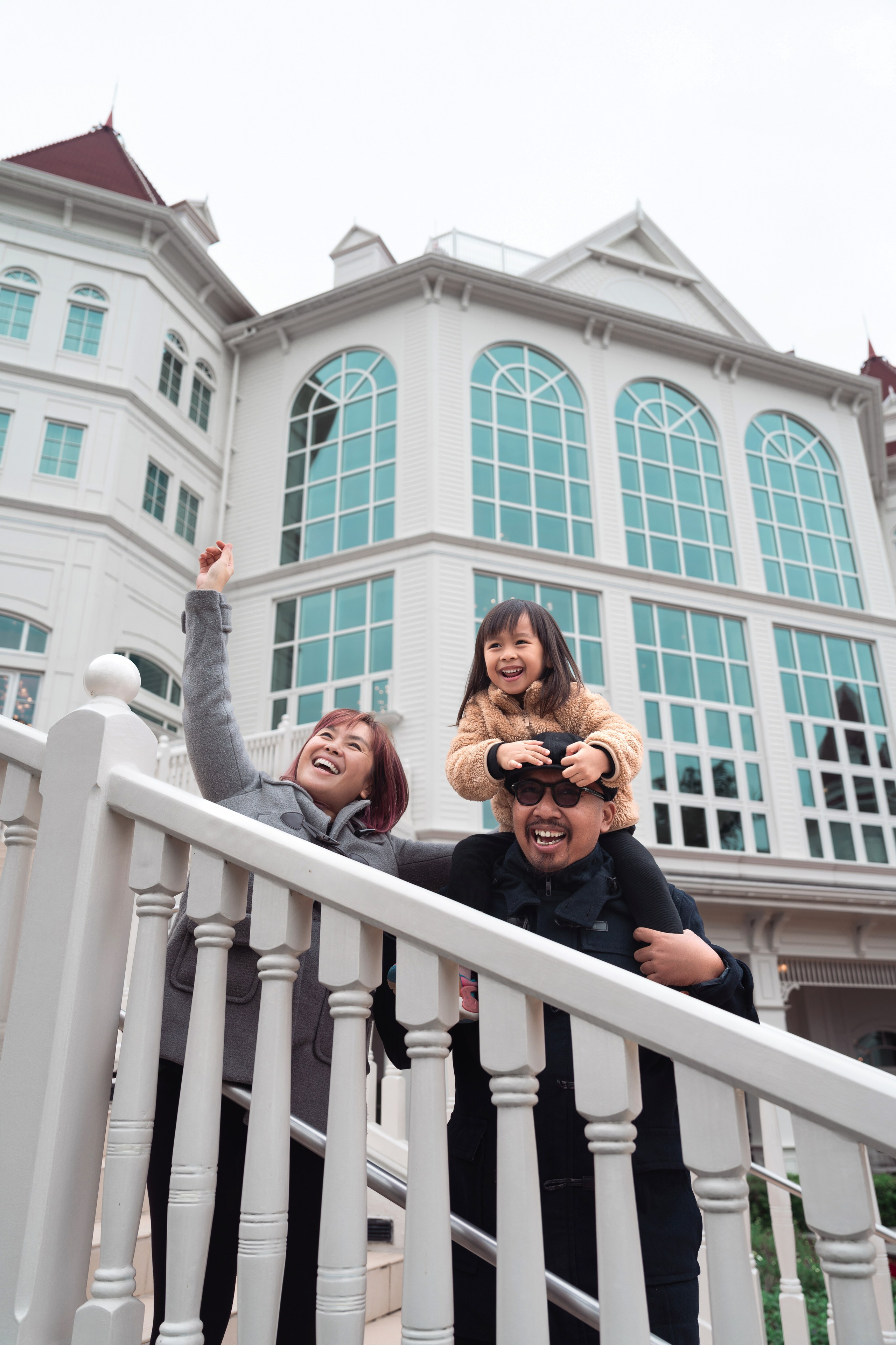 IVONY & BAYU | DISNEYLAND HOTEL. PHOTOGRAPHER IN HONG KONG (WEDDING, FASHION, FAMILY, EVENTS)