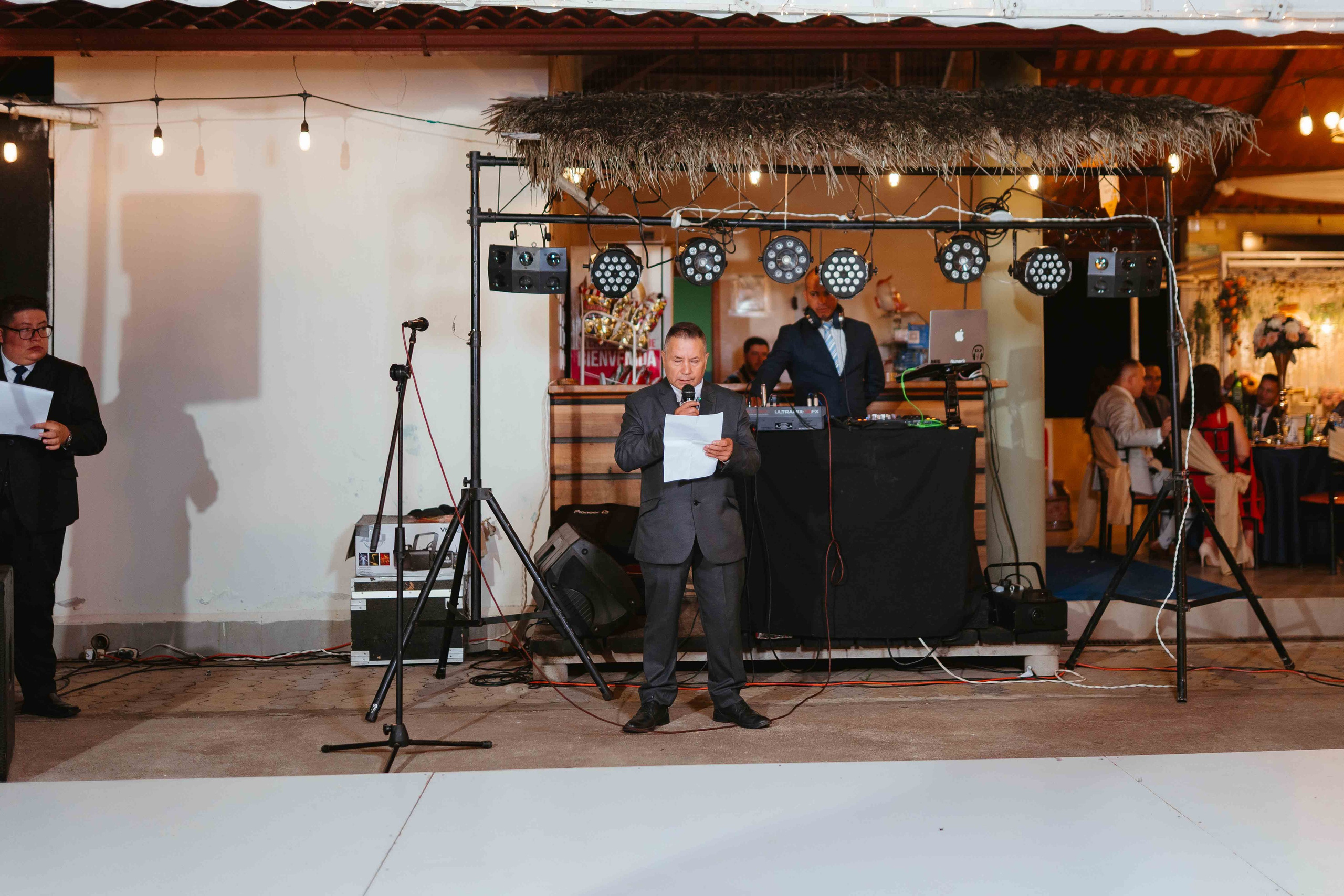 Jennifer y Vladimir. Fotógrafo de bodas en Loja Ecuador | Piero Alvarez PH