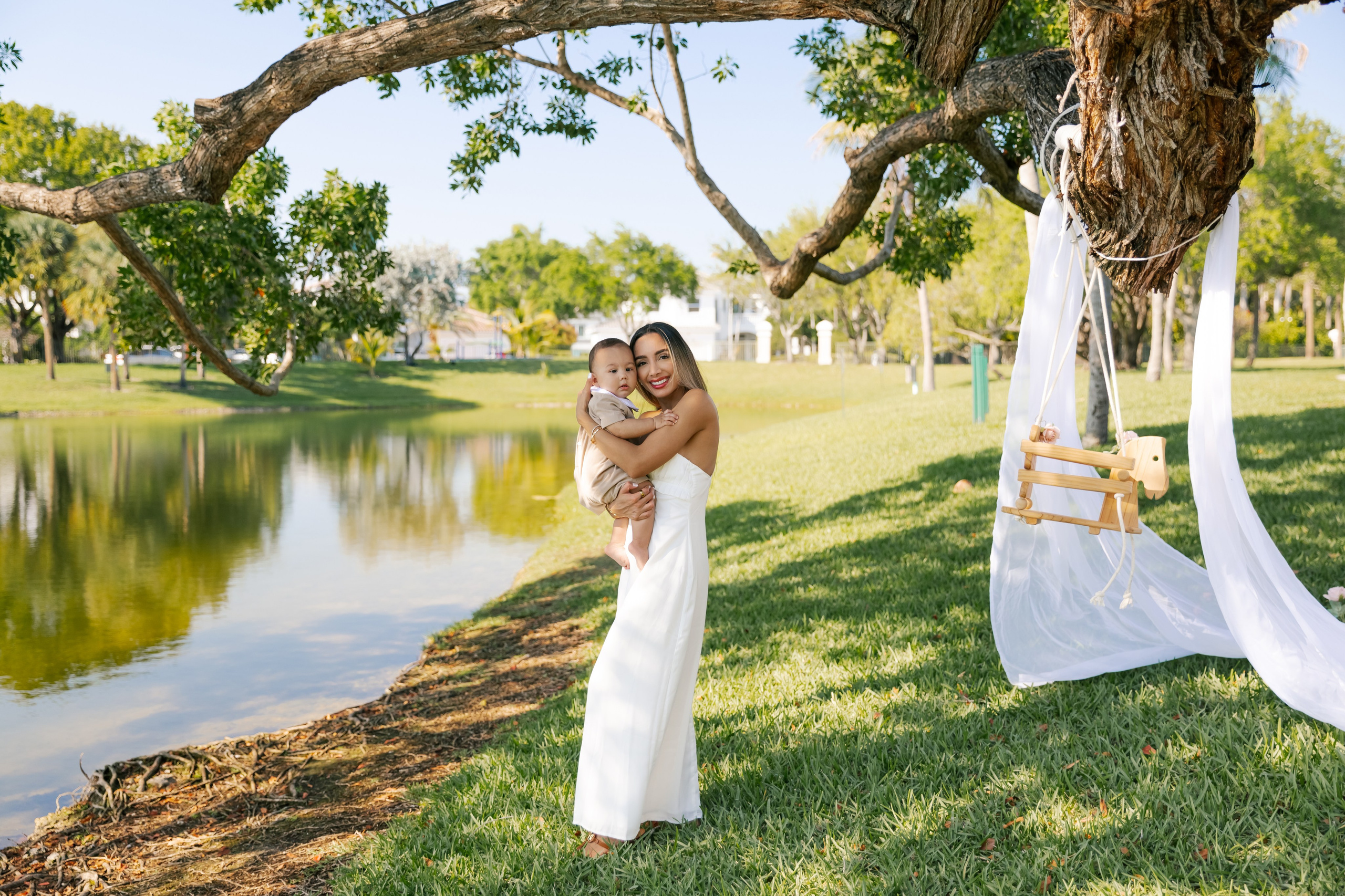 Birthday + props. Photographer in Miami, Family photographer, Event, Wedding