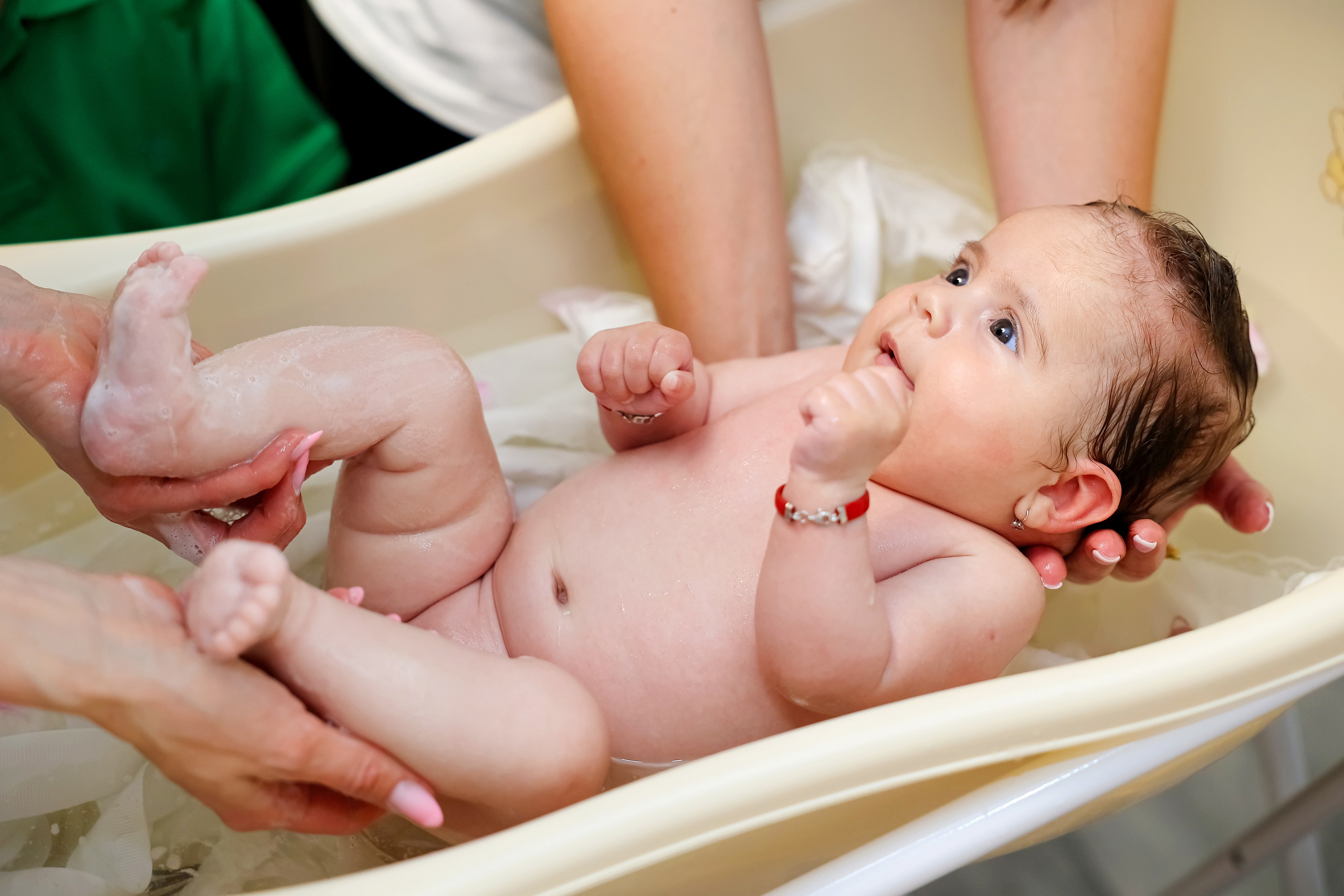 Iris Stefania. Moments By Gub