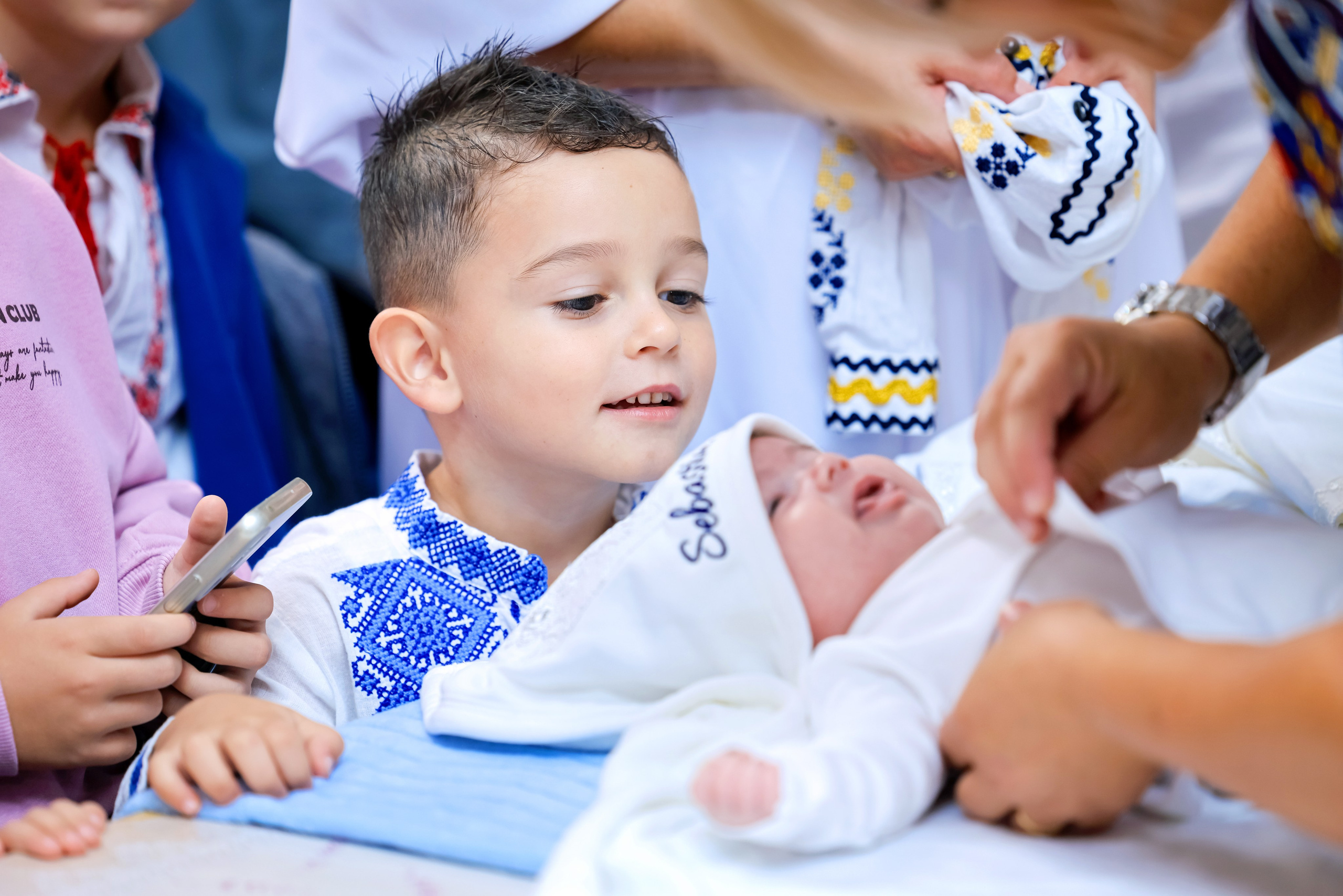 Andrei Sebastian. Moments By Gub