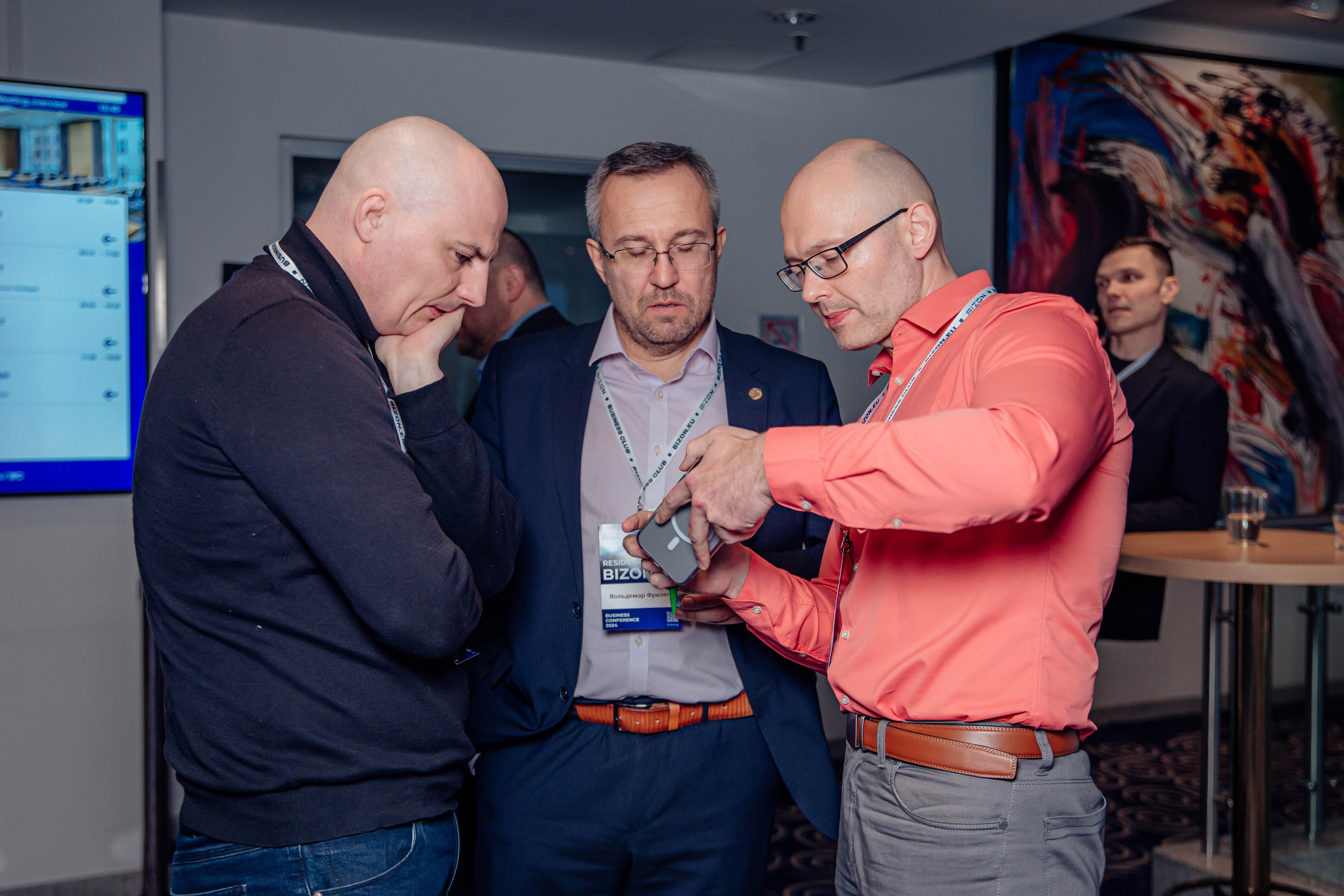 Club Bizon. Portrait family photographer in Berlin Elena Zakh