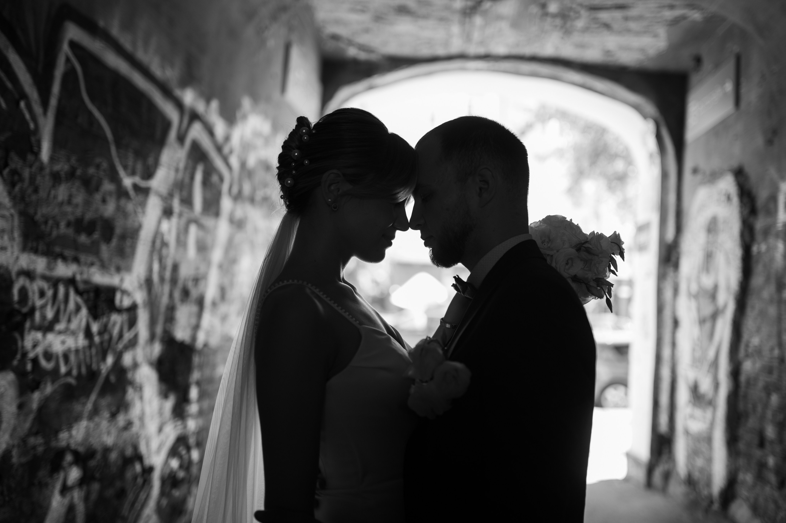 In your arms. Wedding and commercial photographer