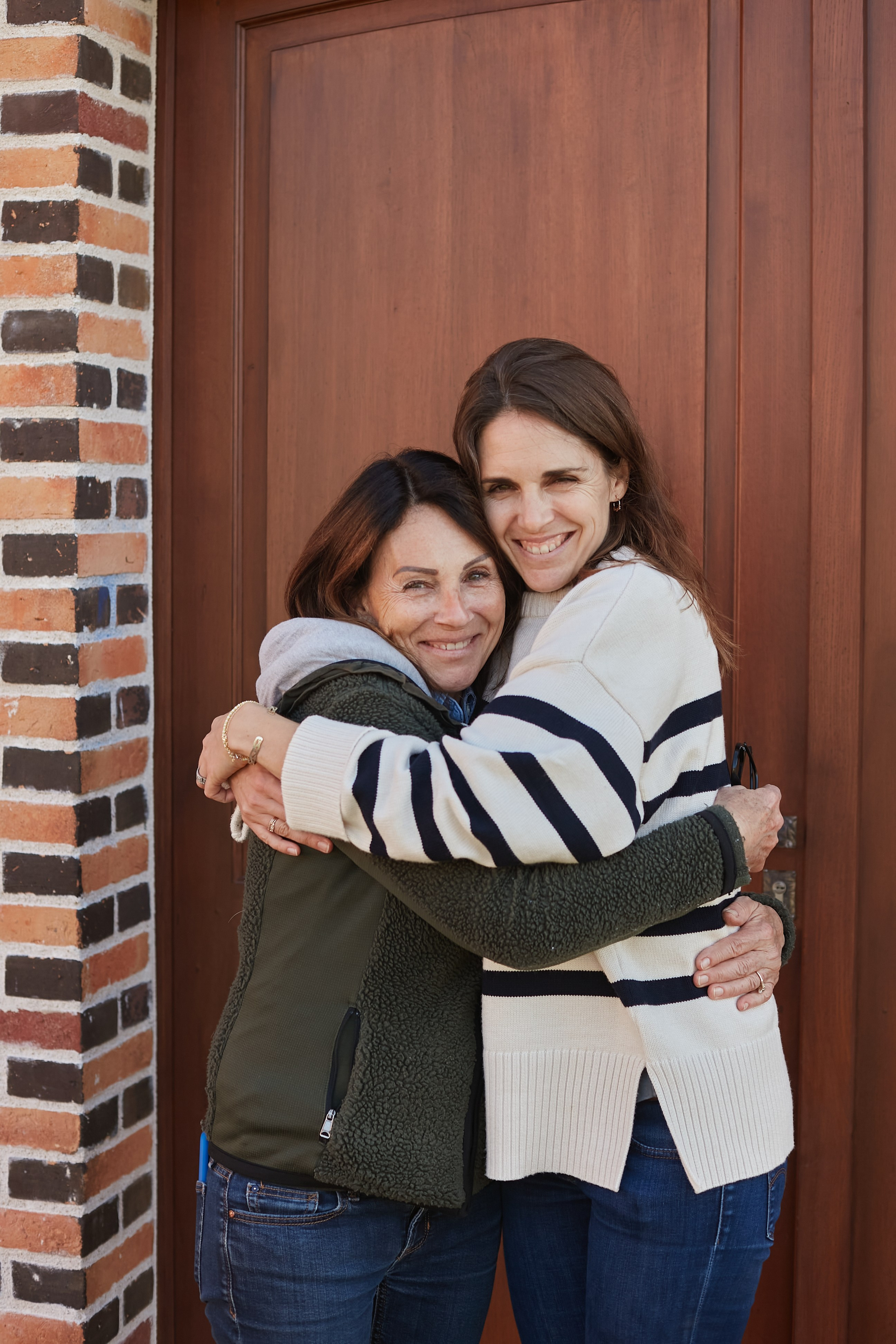 Family story in France. Amazing photo session at a time convenient for you. Y