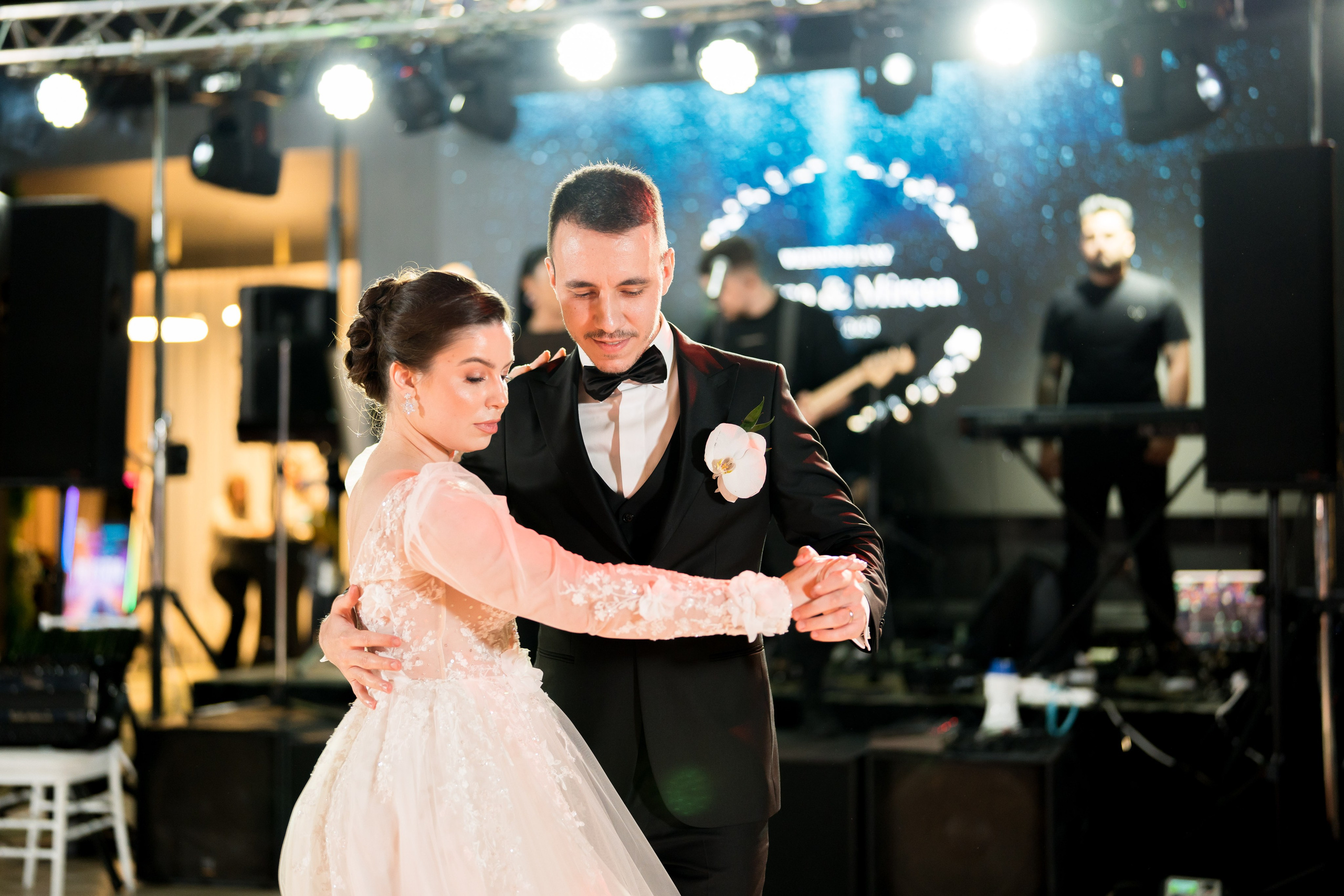 PARTY. Gabriel Florea — Fotograf nuntă București