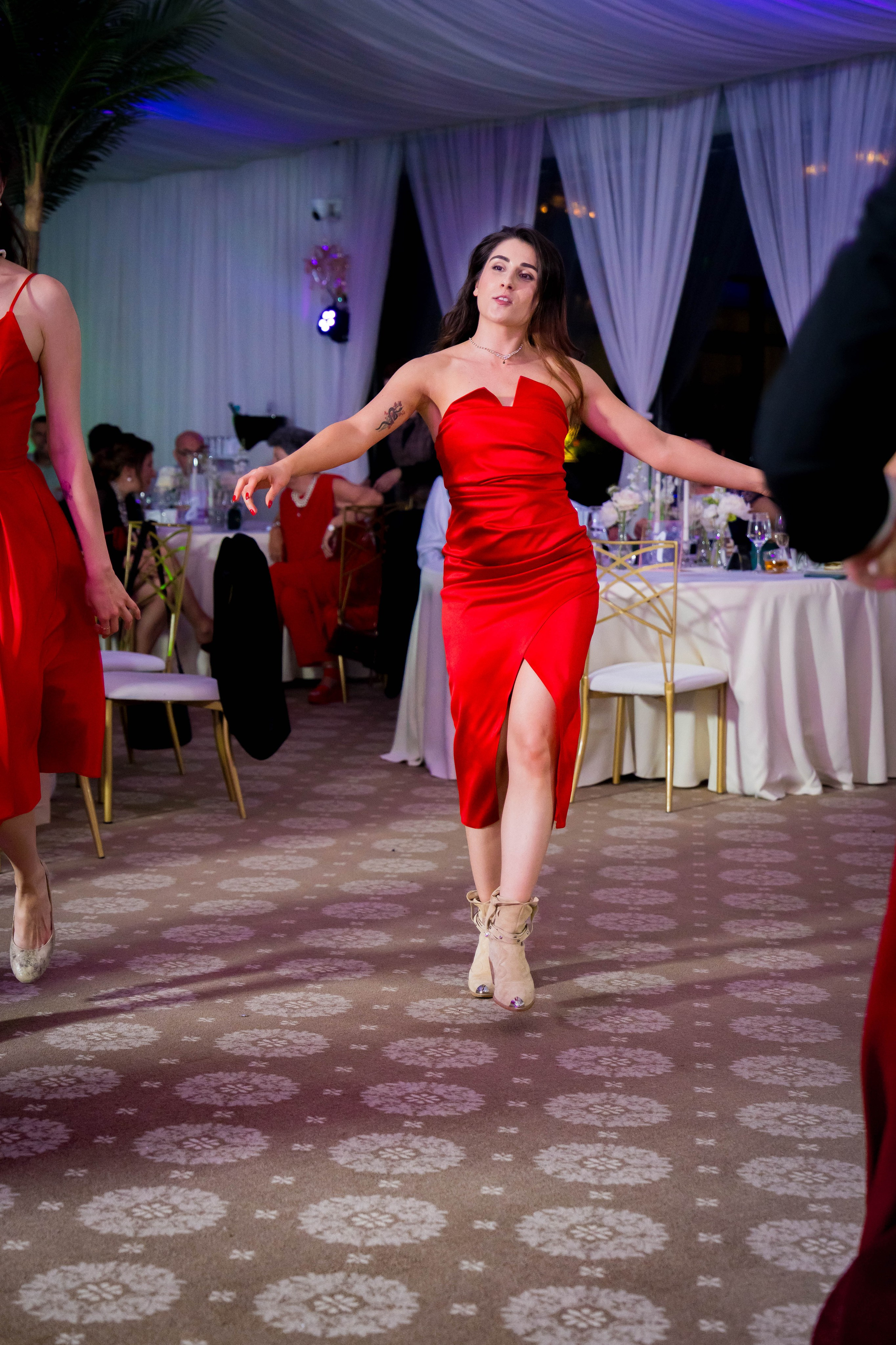 PARTY. Gabriel Florea — Fotograf nuntă București