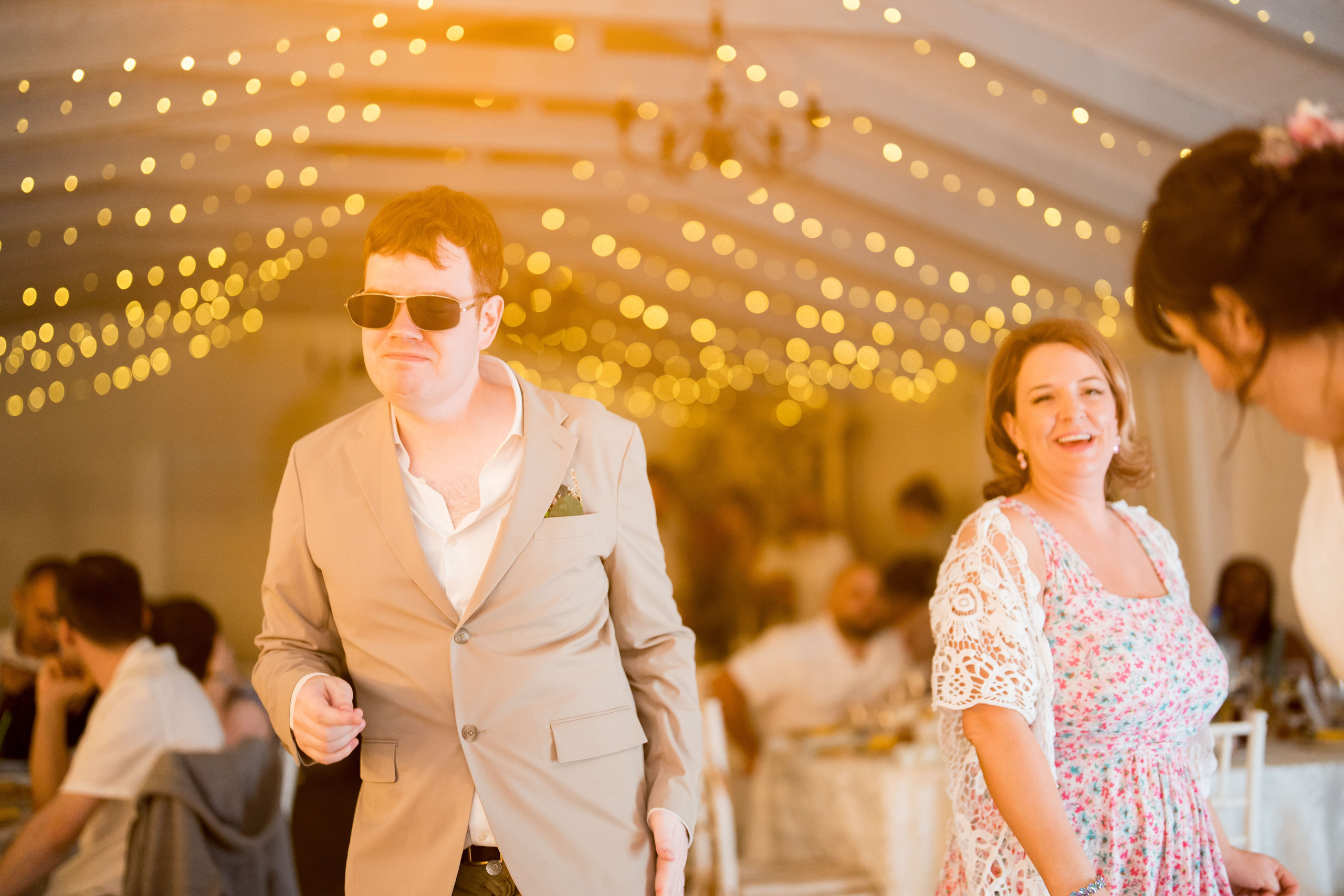 PARTY. Gabriel Florea — Fotograf nuntă București