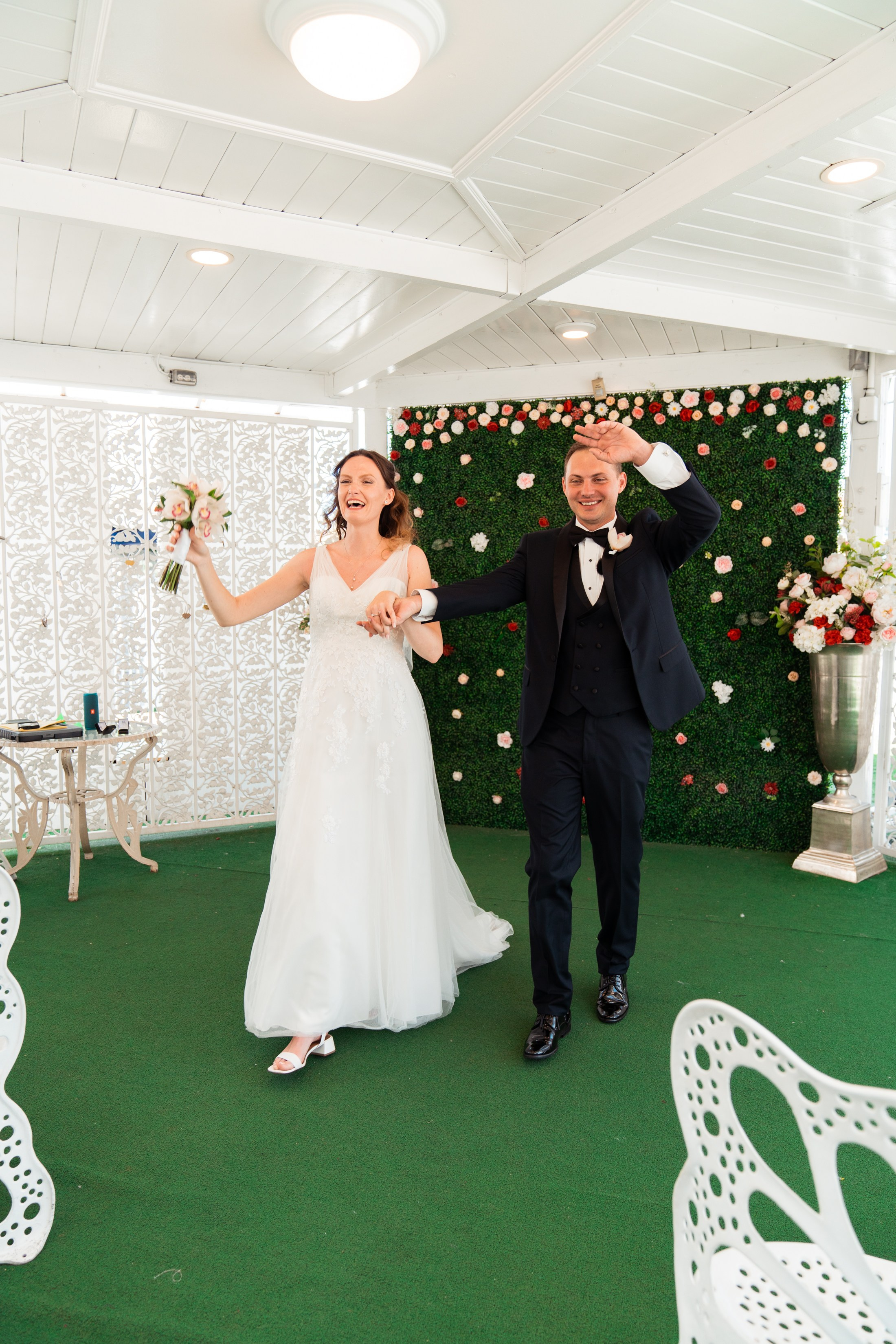 Anastasia&Luka. Wedding & elopement photographer Viktoriya Kravtsov. Las Vegas